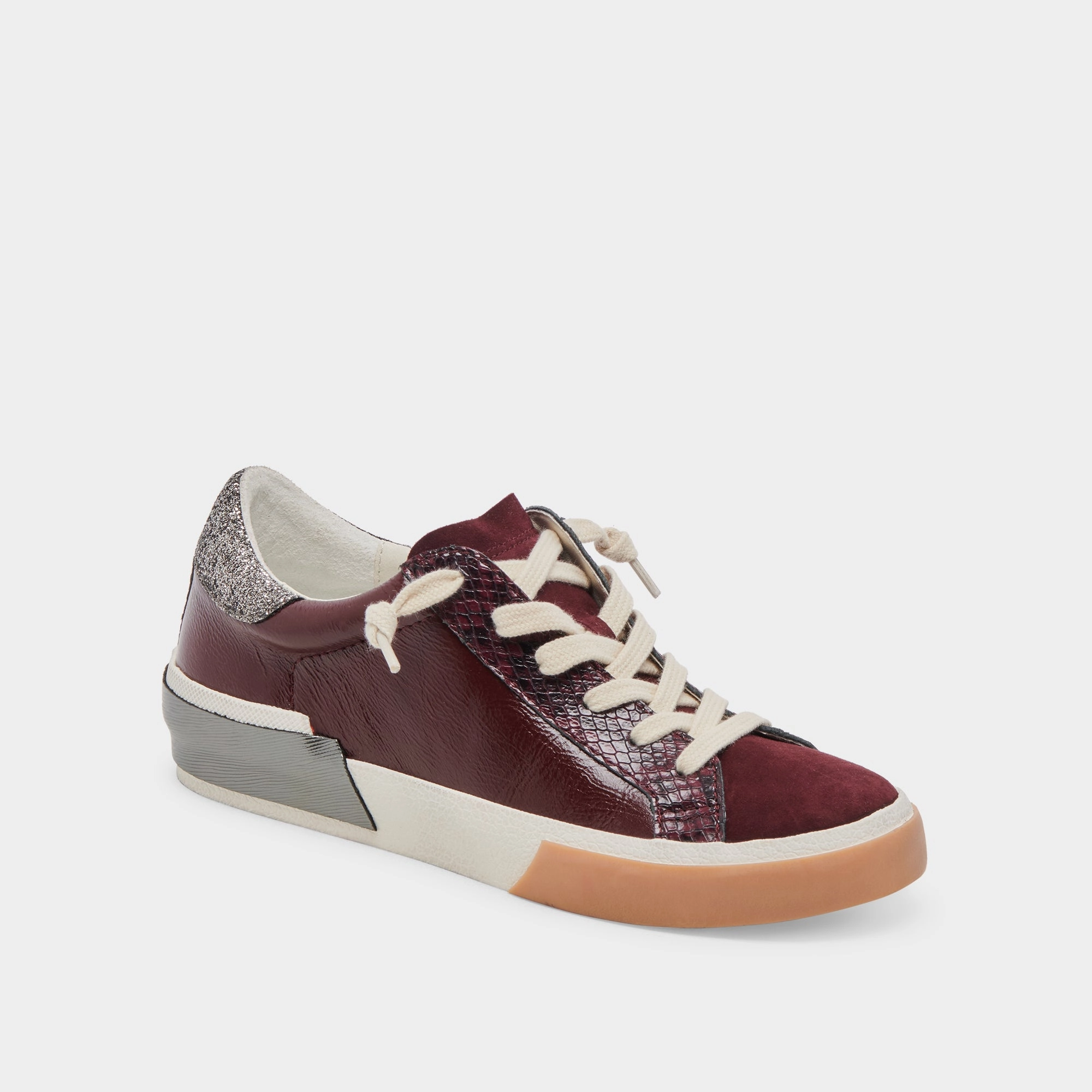 ZINA SNEAKERS BURGUNDY CRINKLE PATENT Sculpted comfort Breathable frame