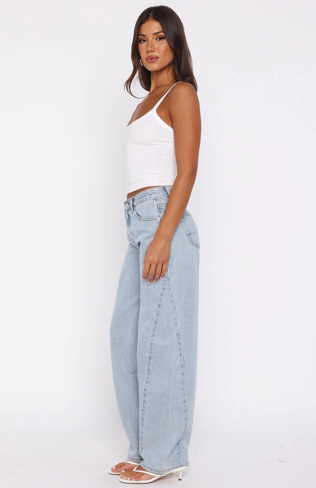 Weekend Style Ready Choice Kiara Mid Rise Barrel Leg Jeans Mid Blue