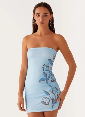 Finley Mini Dress - Blue Floral Chic Style Wear Sleek Volume
