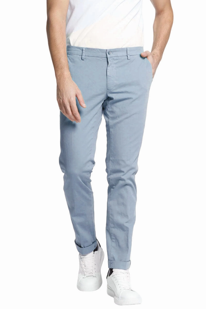 Rugged Comfort New York Chinos