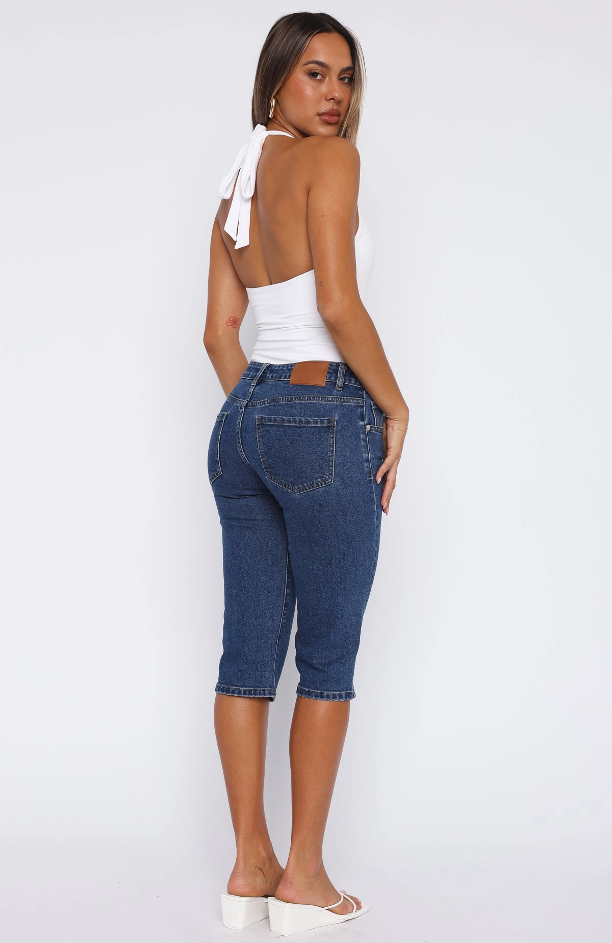Chill Vibe Trend Design Annie Low Rise Capri Jeans Dark Blue