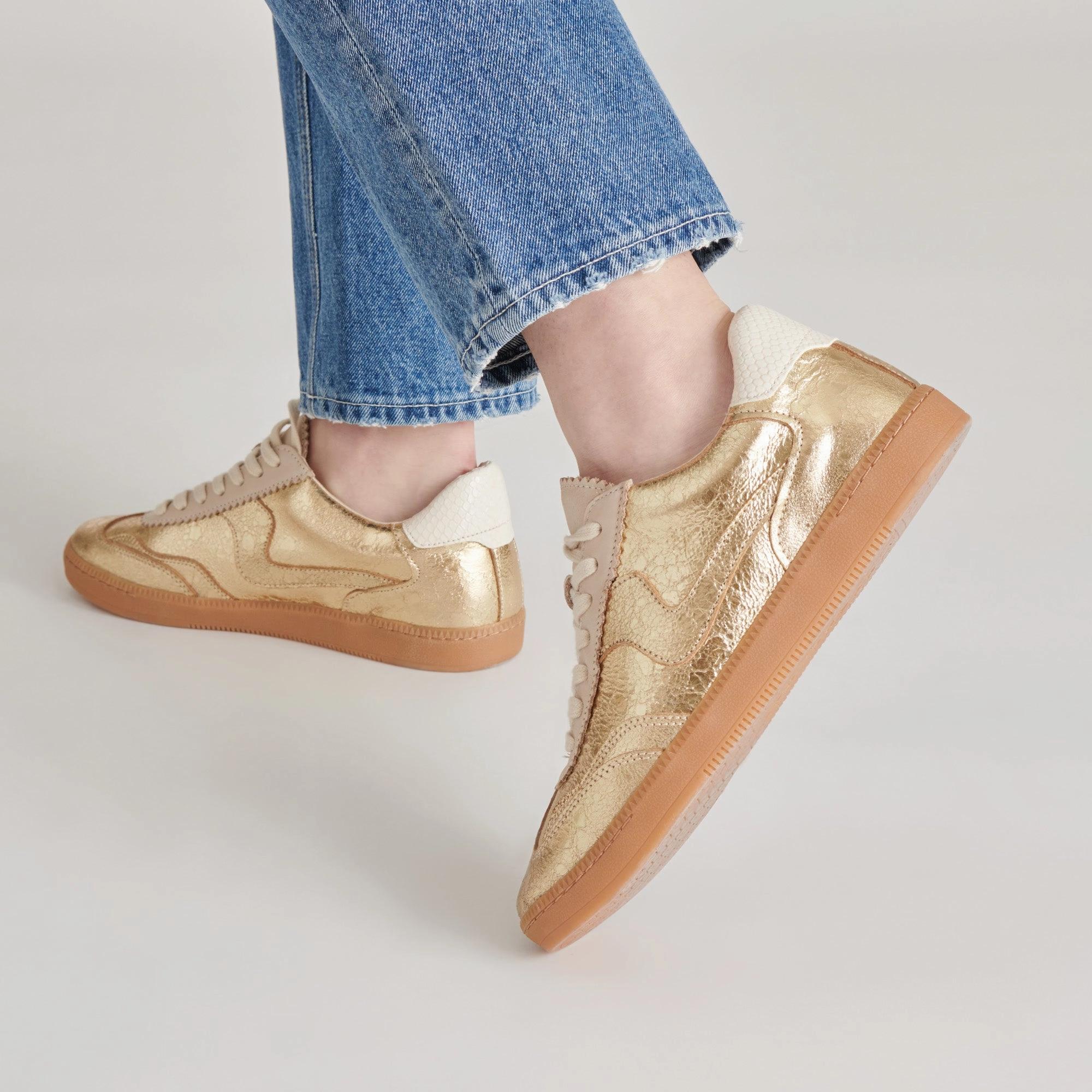 Static Dissipation NOTICE SNEAKERS GOLD DISTRESSED LEATHER
