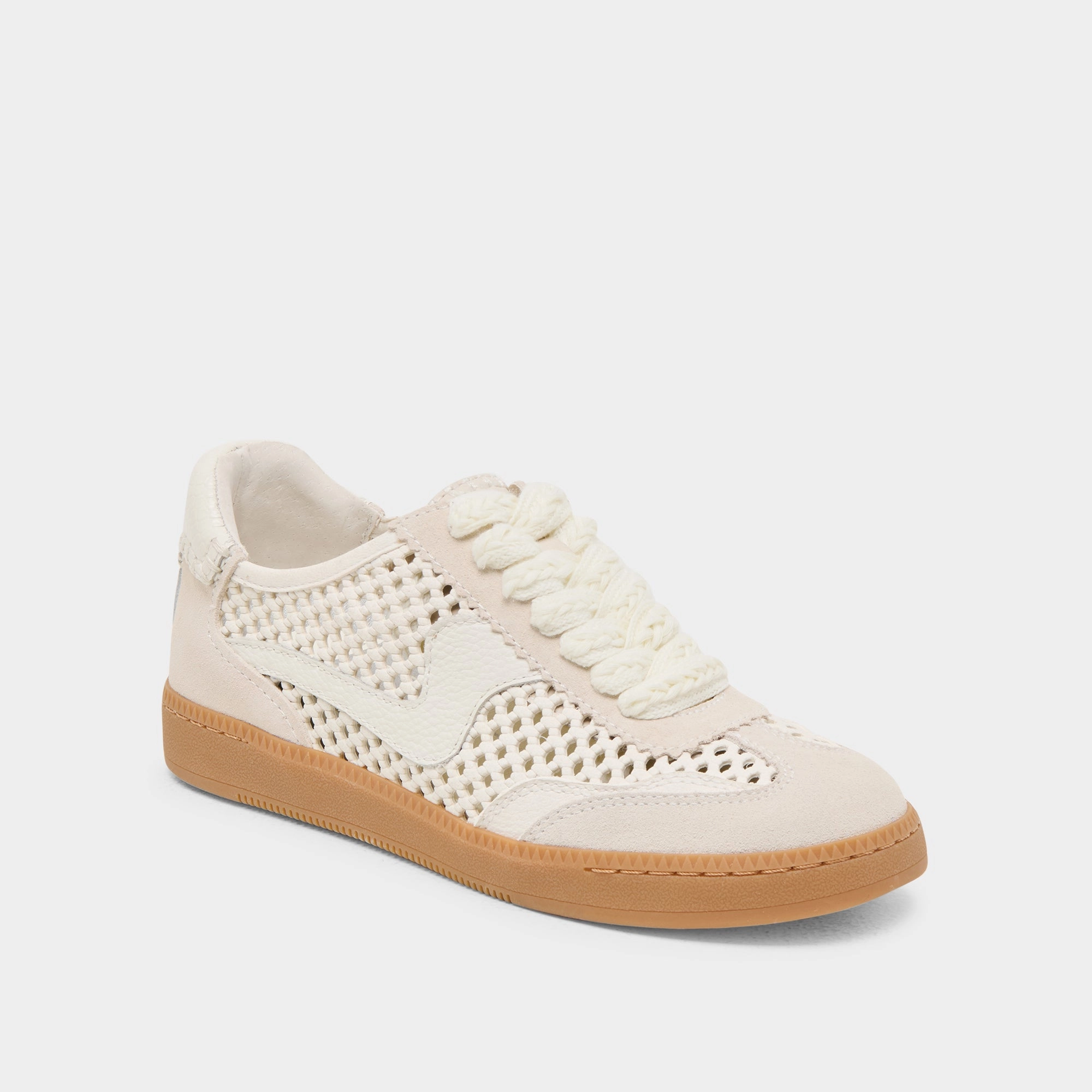 NOTICE SNEAKERS IVORY PERFORATED NUBUCK Flat Lace Versatile Look