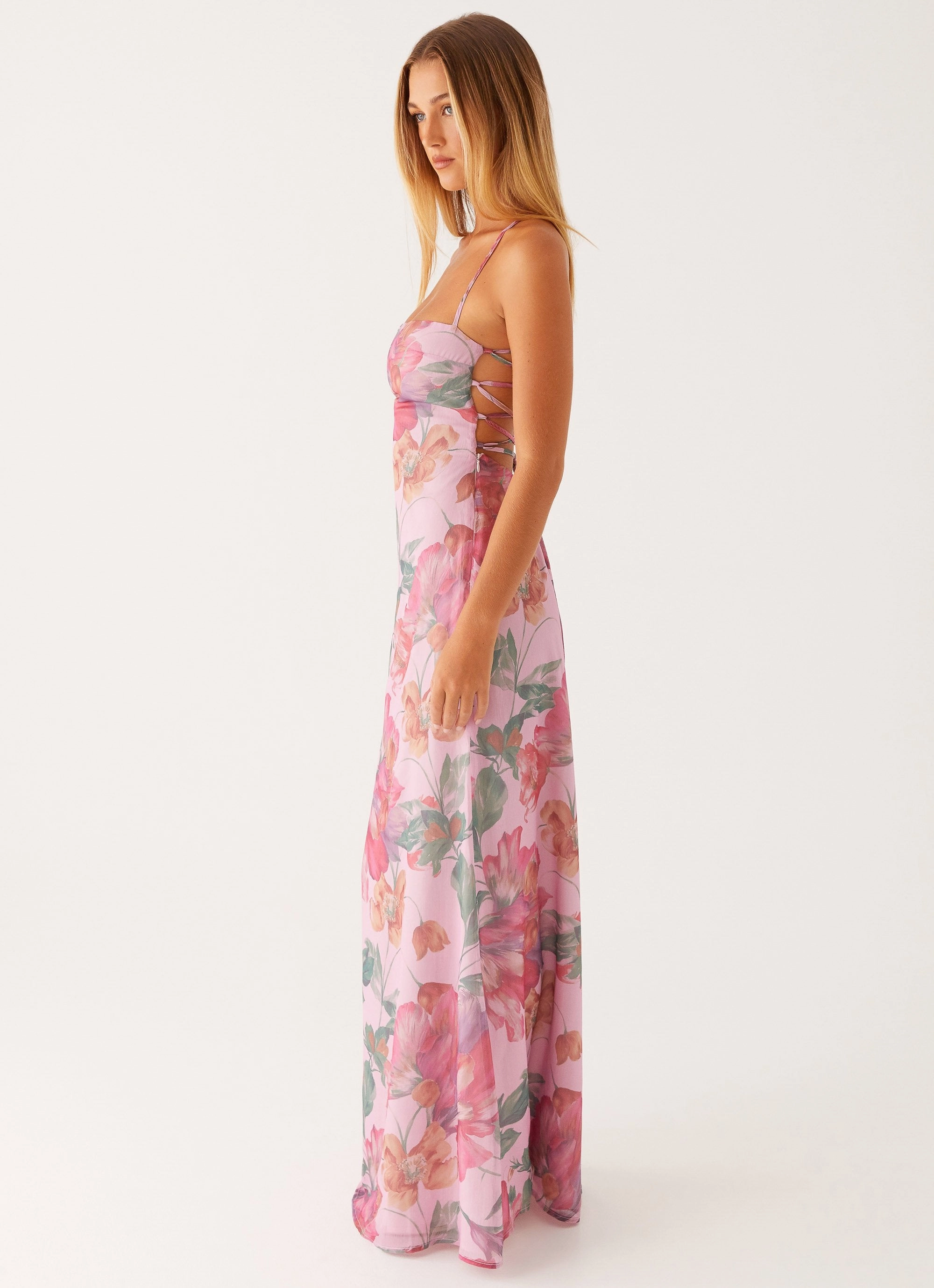 Peggy Maxi Dress - Pink Floral Street Motion Chic beachwear dress