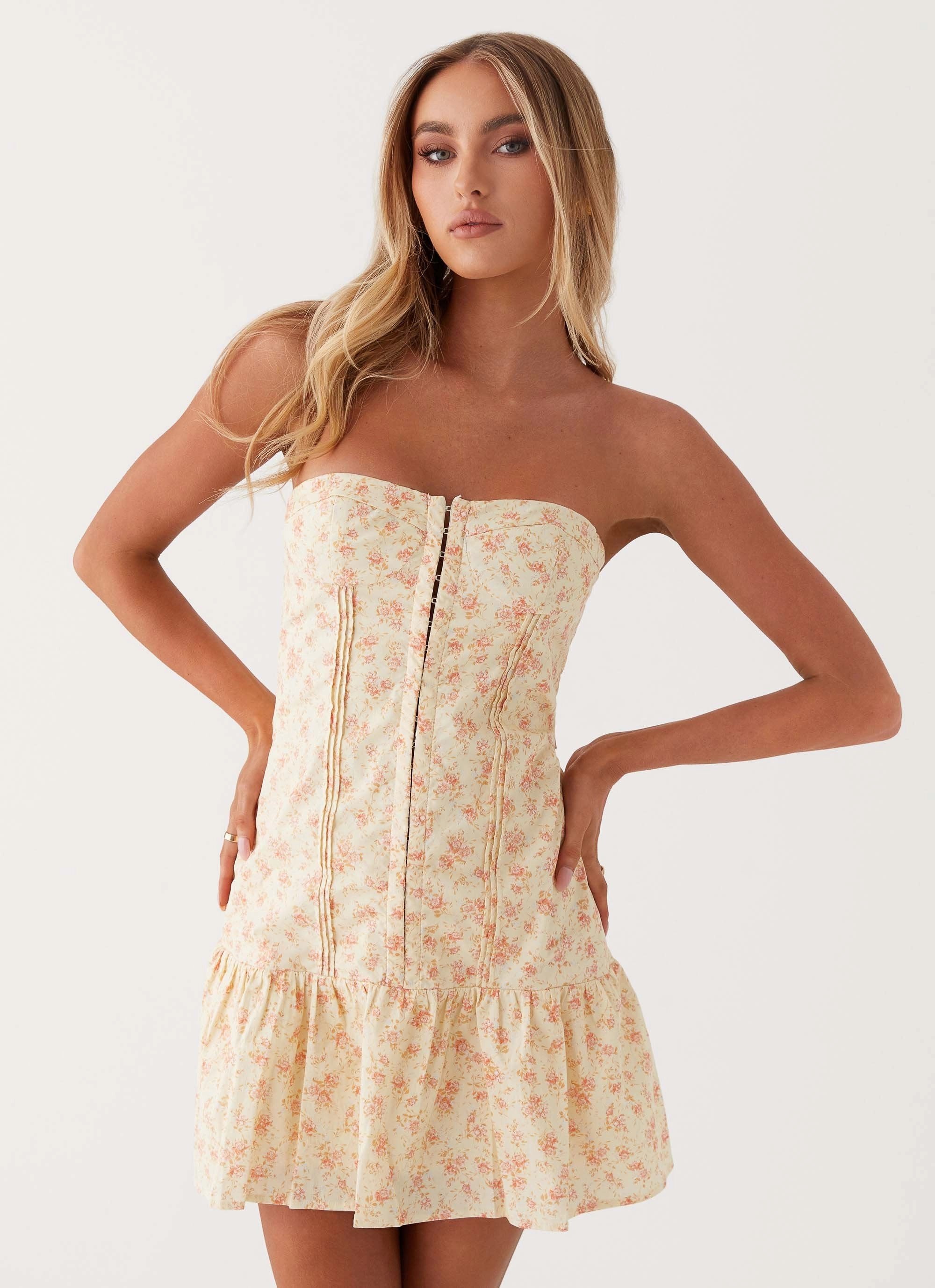 Leg-Lengthening Sleek Touch Bloomsbury Bustier Mini Dress - Yellow Ditsy Floral