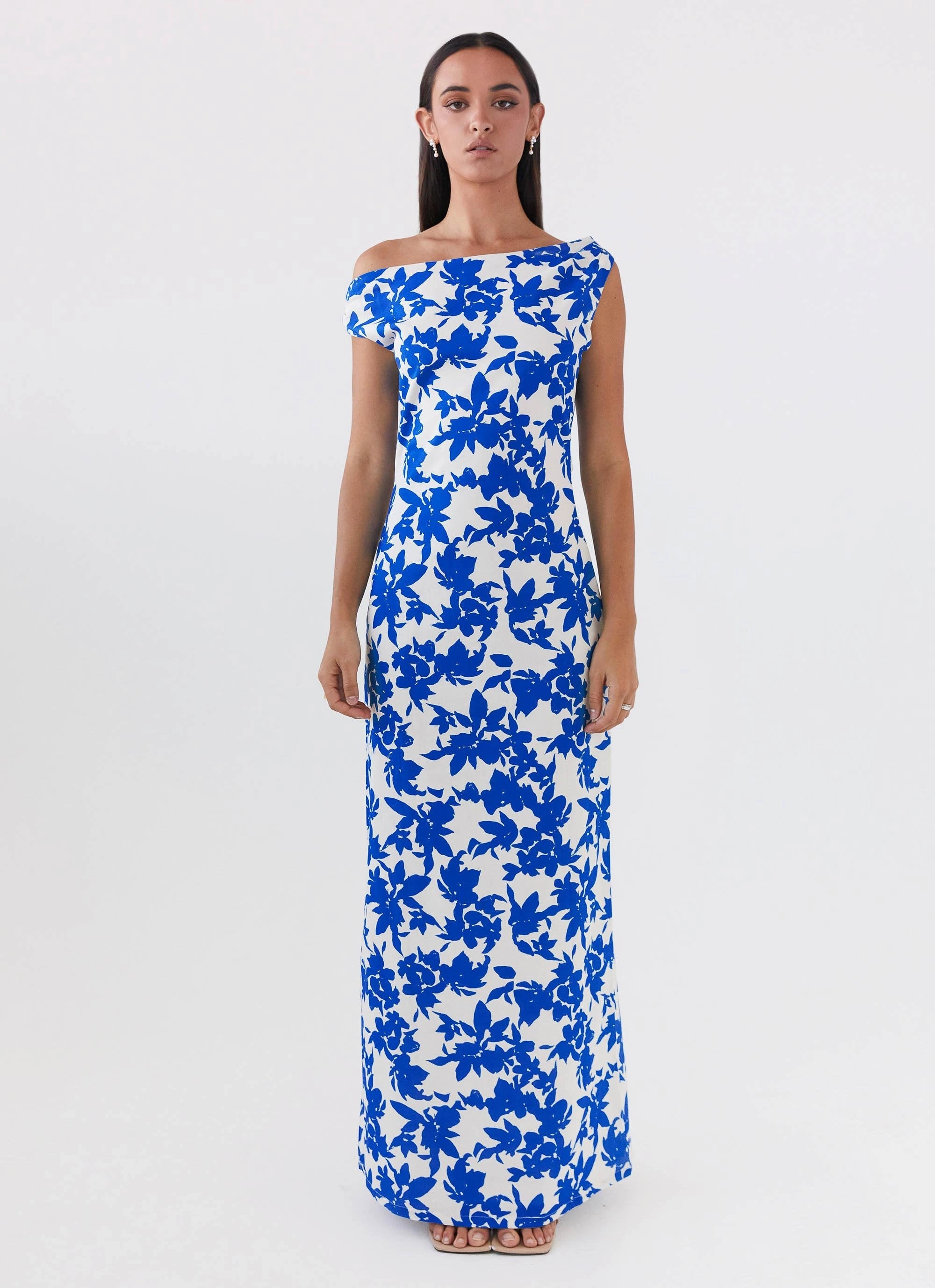Pyper Off Shoulder Maxi Dress - Blue Floral Simple Form Ombre-Effect