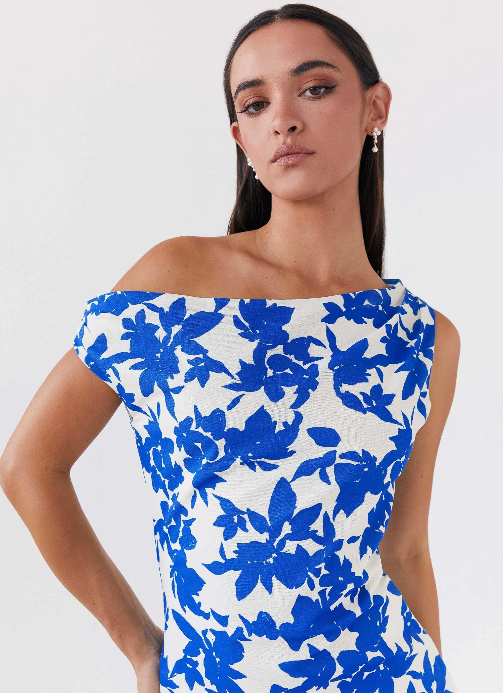 Pyper Off Shoulder Maxi Dress - Blue Floral Sleek long-sleeve dress