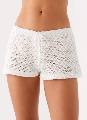 Imaan Shorts - White Anti Pilling Technology Warm Days