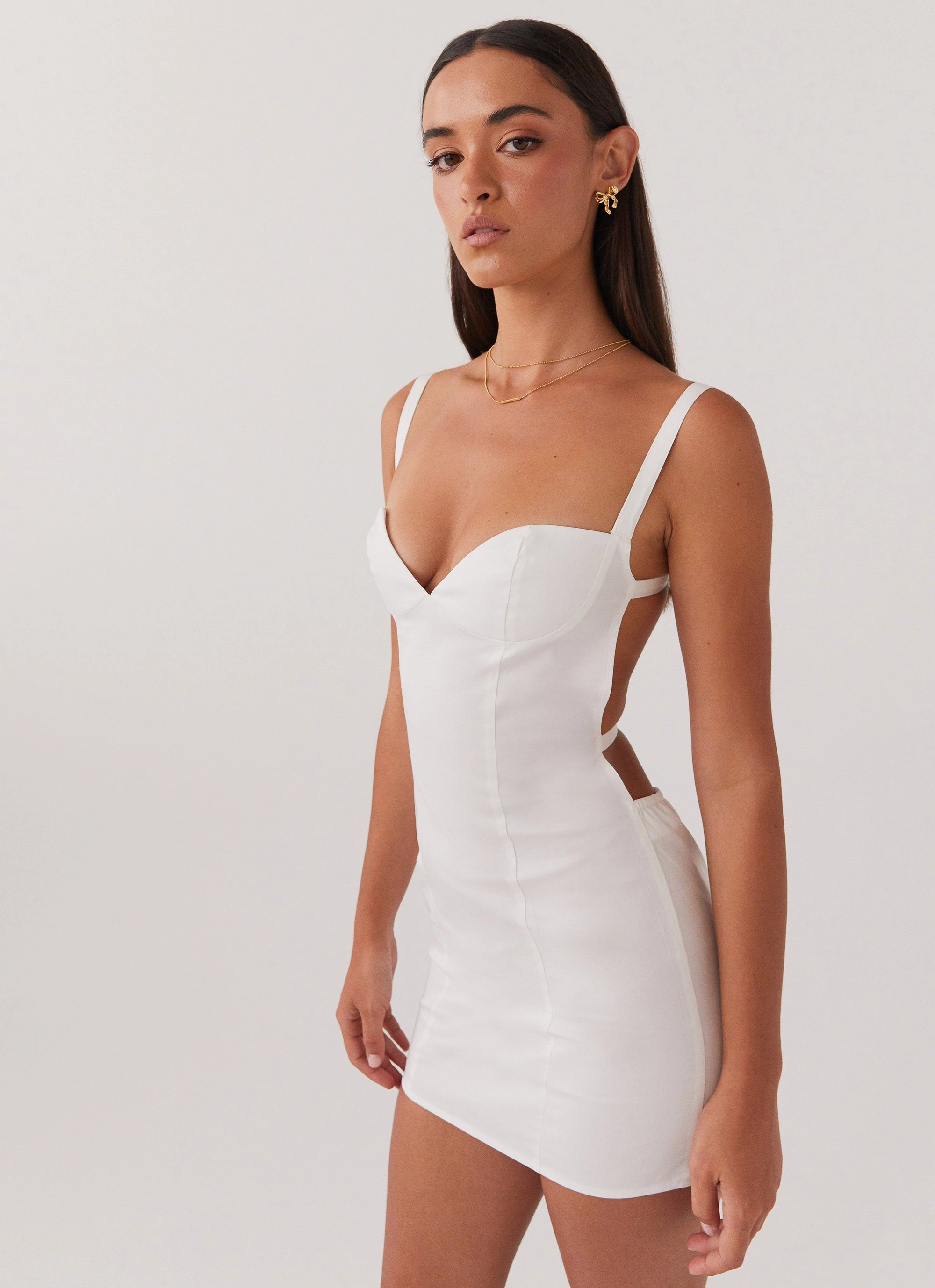 Naomi Backless Mini Dress - White Quilted-Texture Casual and Stylish