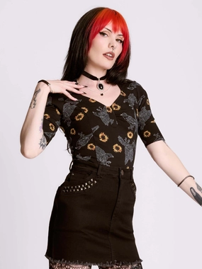 Chilly Layer Classic Comfort Style Dark Sunflower Sweetheart Top