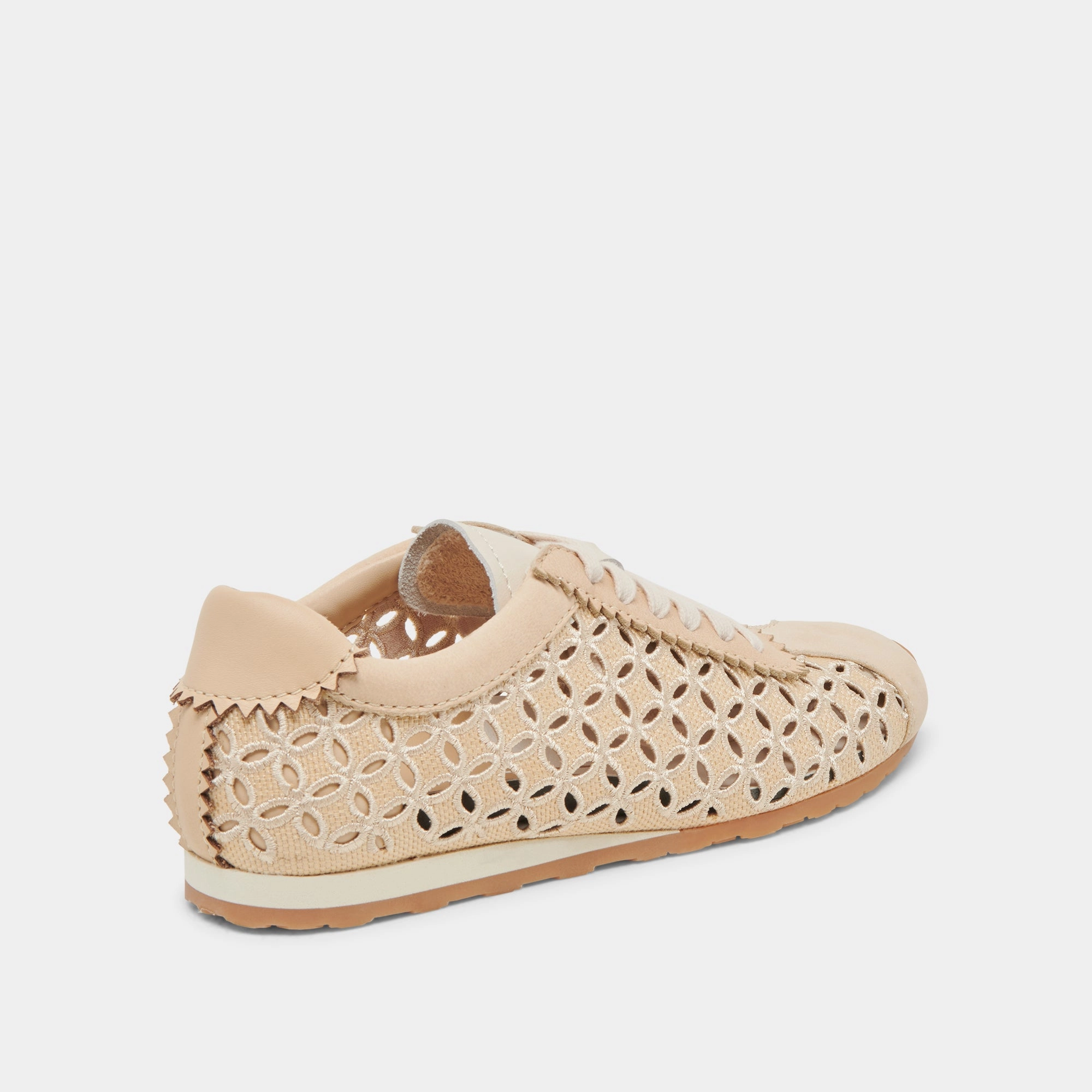 DANIE EYELET PERF SNEAKERS LT NATURAL RAFFIA Day Runner Smart Style