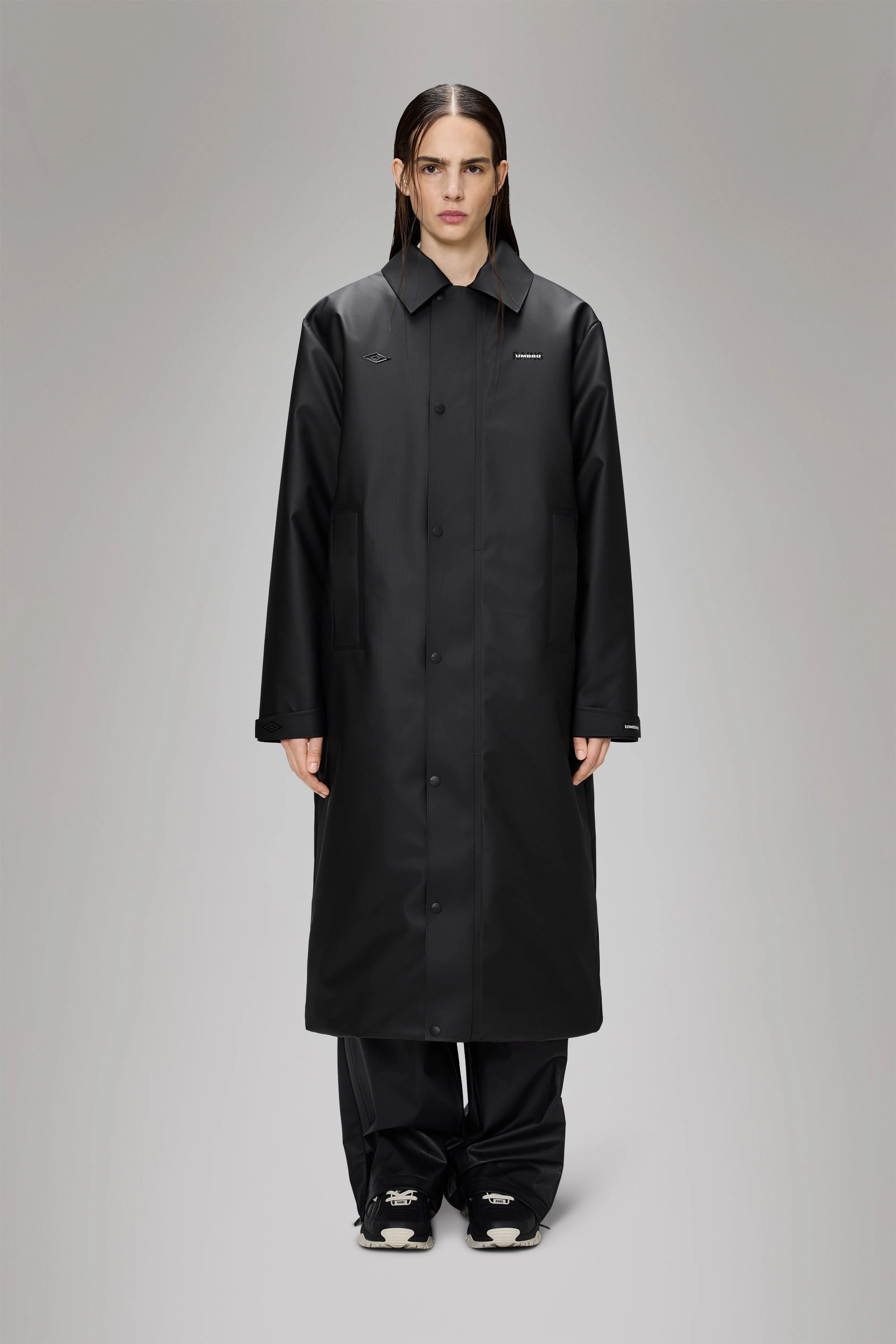 Versatile Fit Layer UV Protective Coating Rains x Umbro Manager Coat