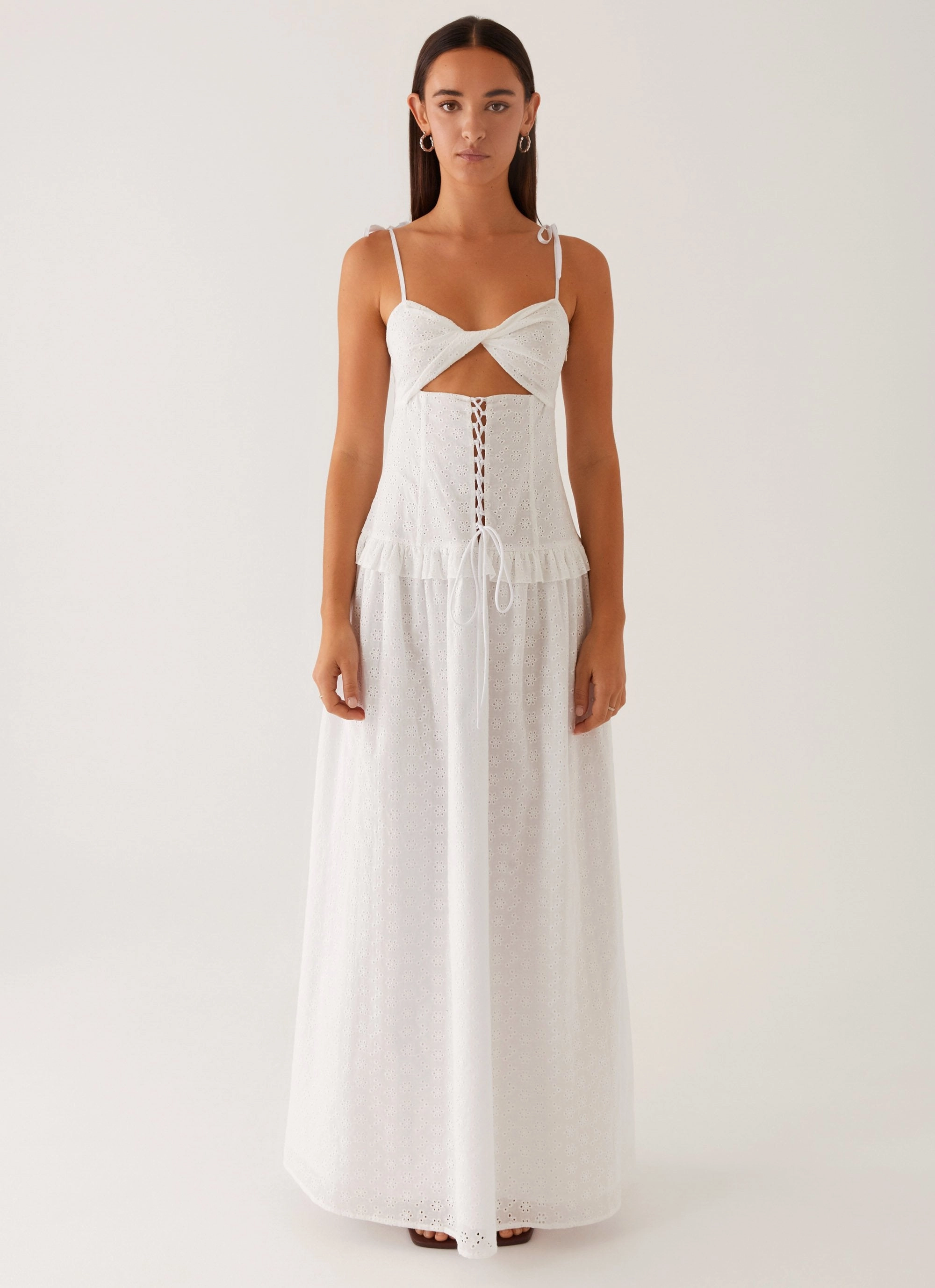 Reveria Twist Maxi Dress - Ivory Delicate Details Soft Glide