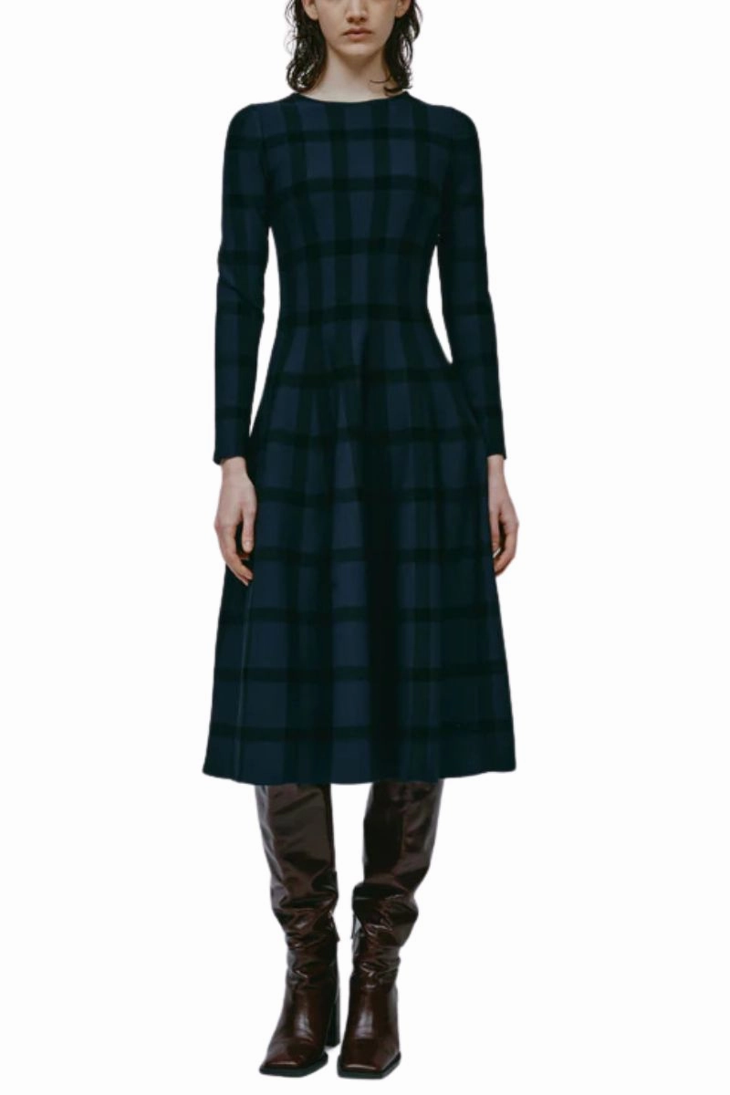 Fashion-Forward Ava Midi Dress