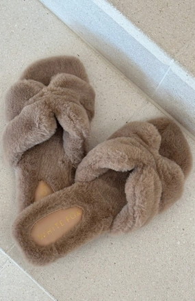 Safa Slippers Latte Stylish Lines Fashionable And Functional