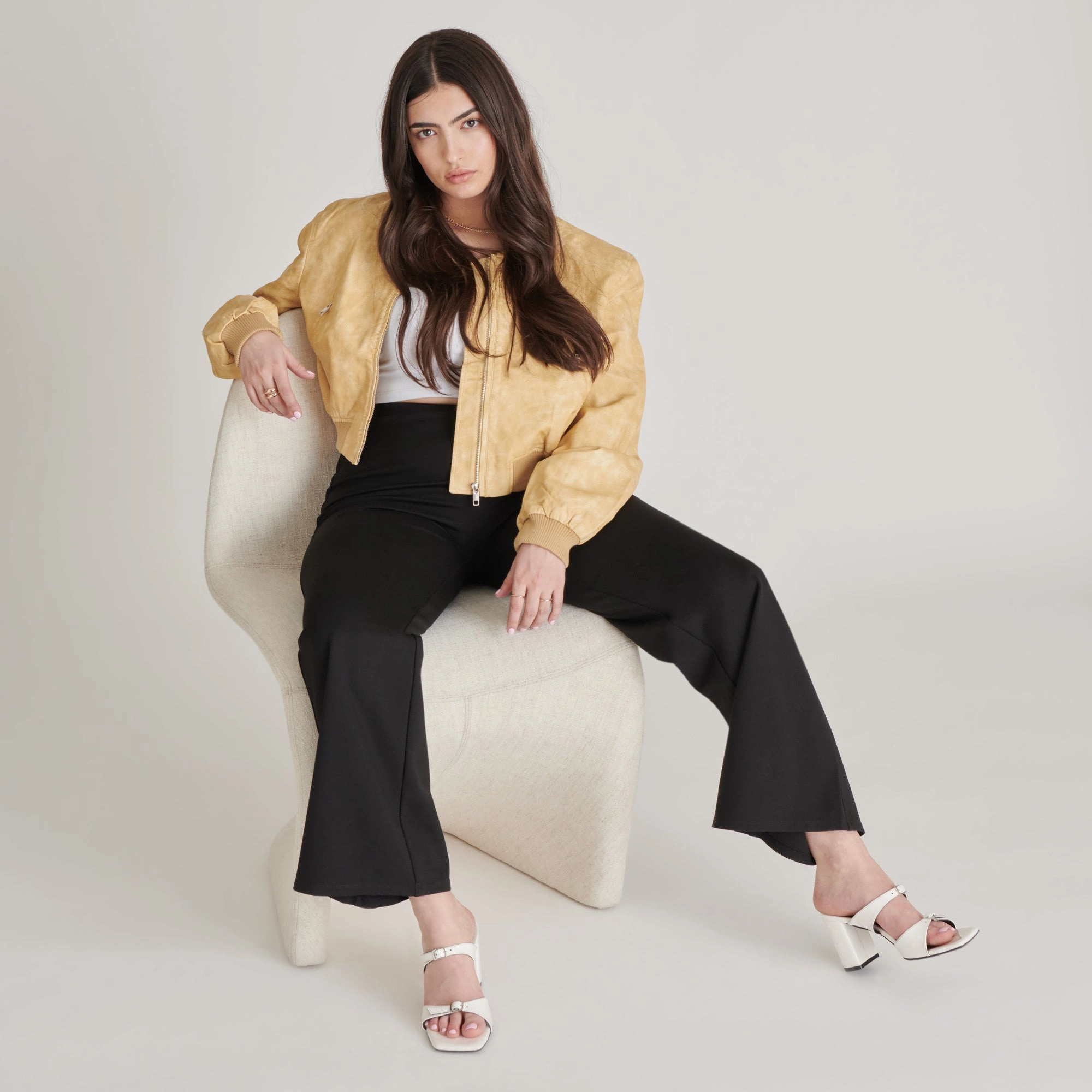 Footwear Essential SHANE HEELS OFF WHITE CRINKLE PATENT