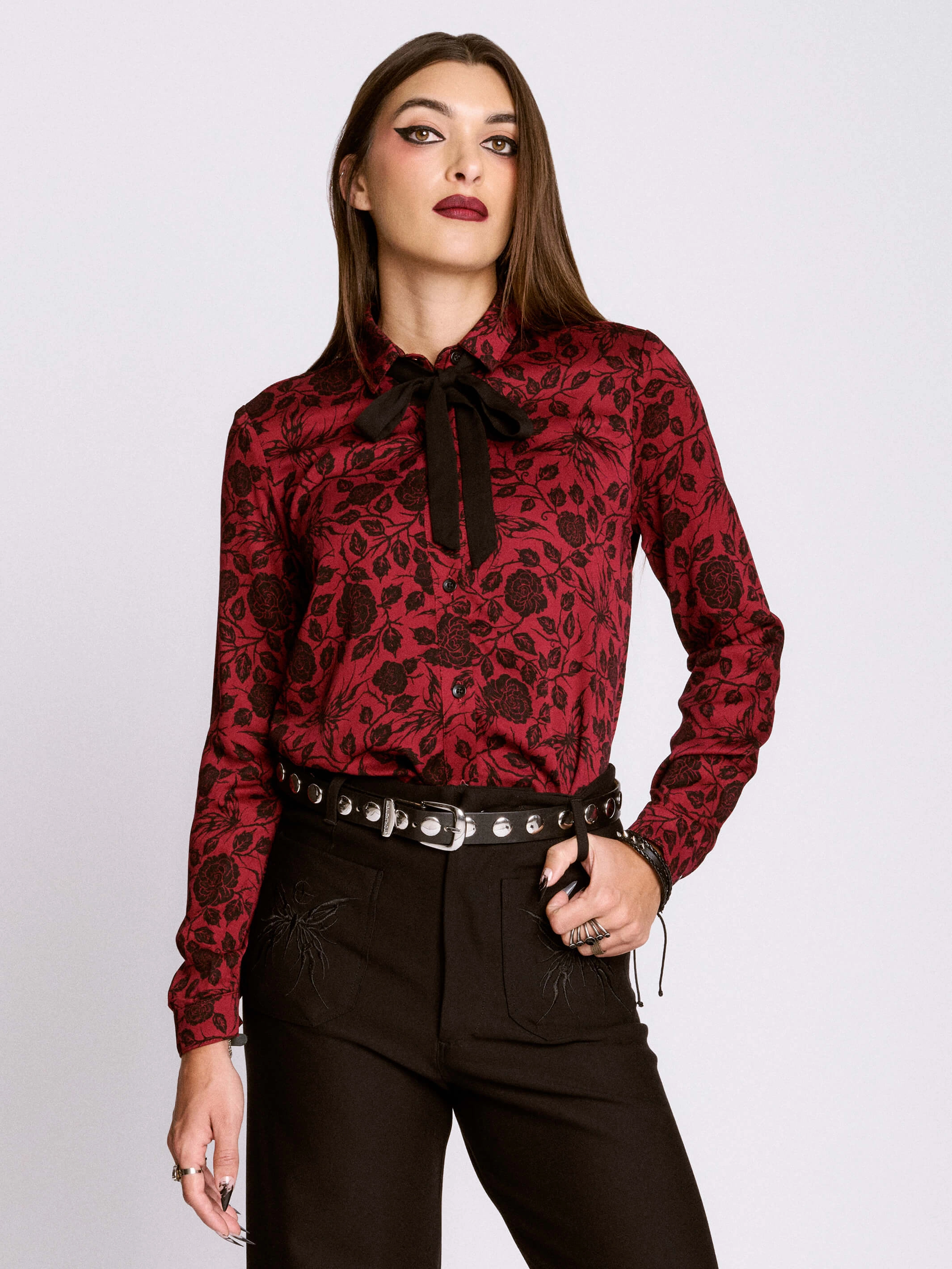 Tourist Reader Sigil Rose Librarian Shirt