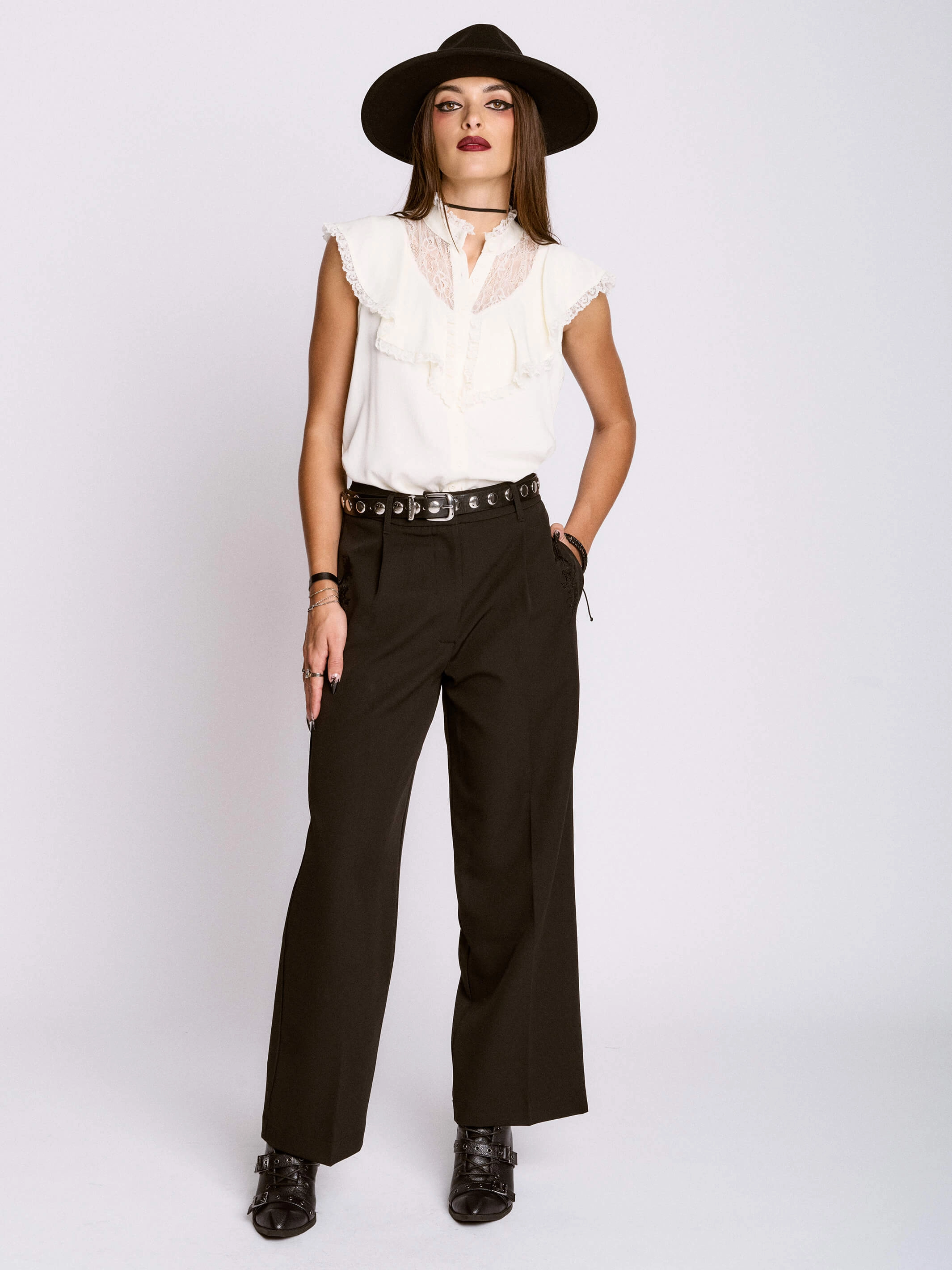 Victorian Blouse Smart Fit Award-winning