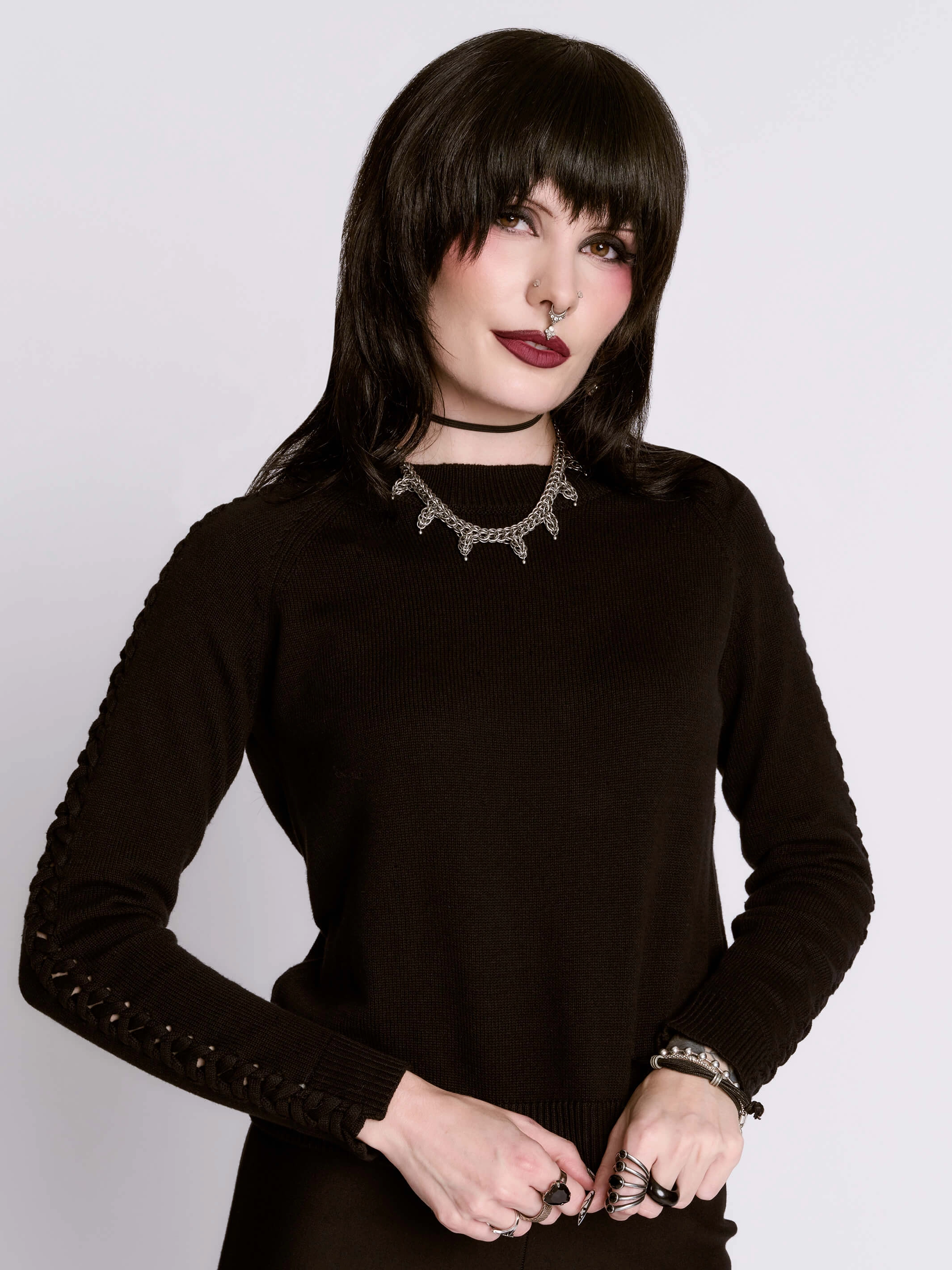 Figurine Vegan Black Braided Sweater