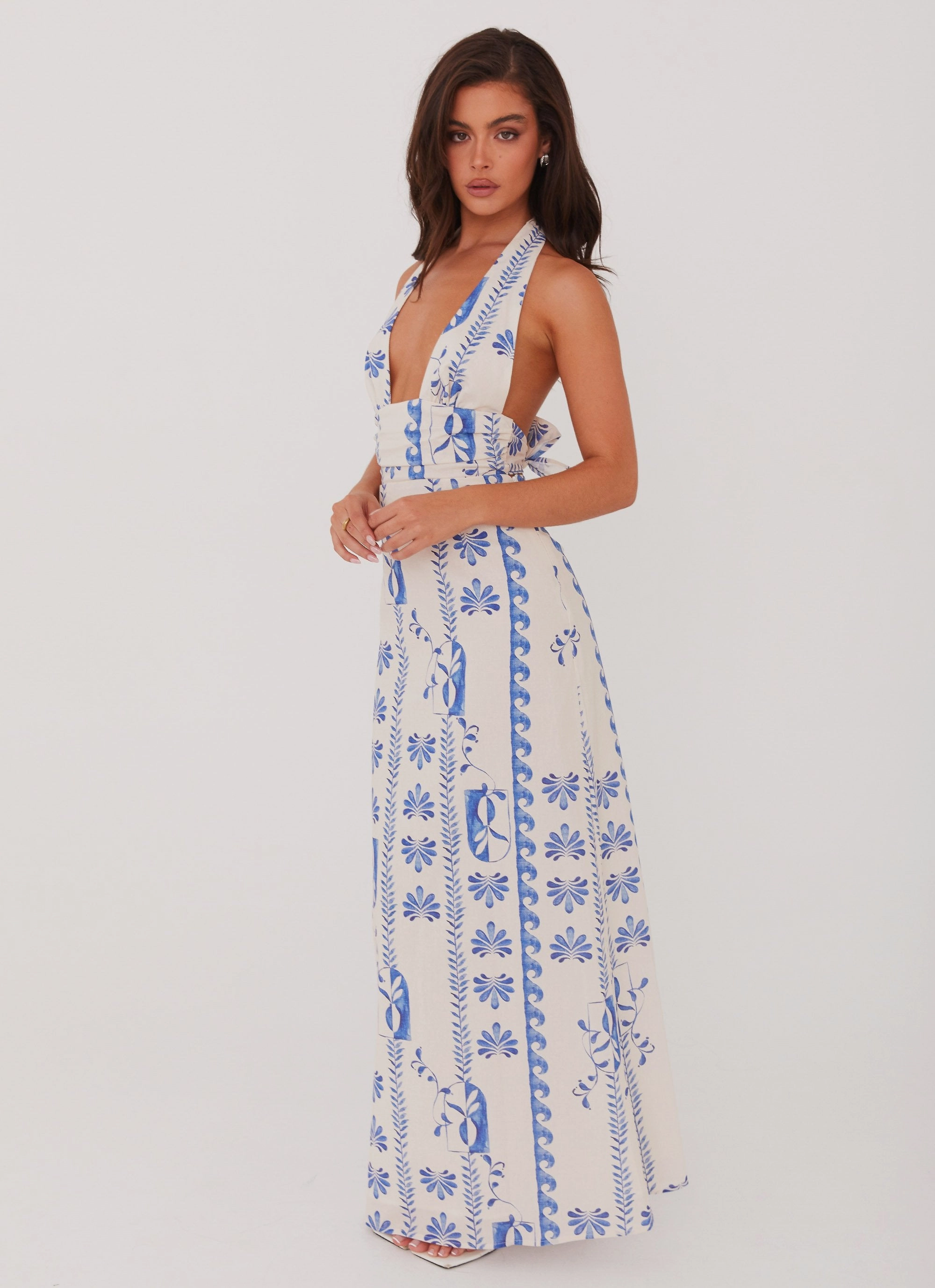 Sky Linen Maxi Dress - Floral Wave Luxury-Fabric Classic Comfort