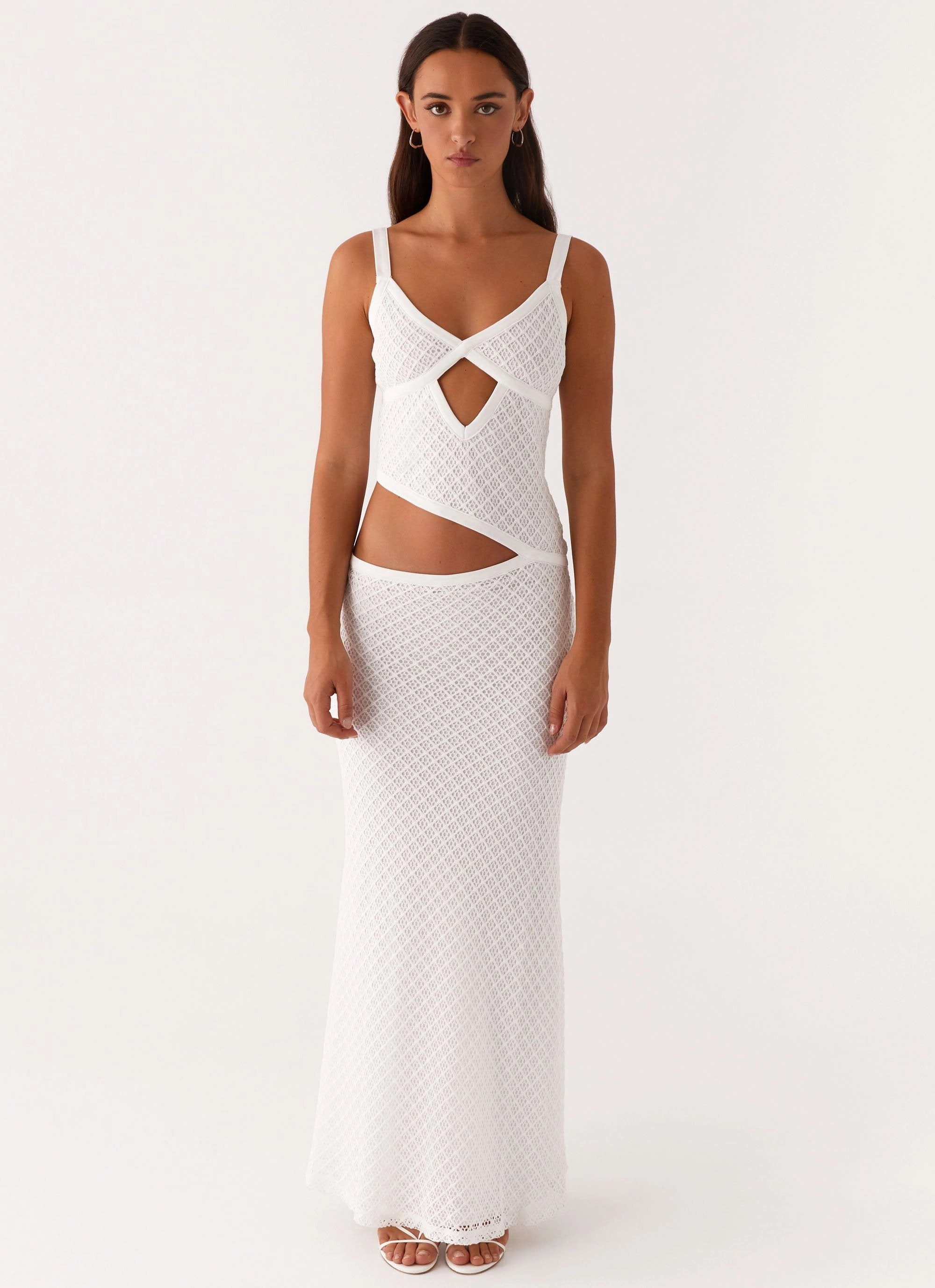 Jocelyn Maxi Dress - White Crochet Basic Shape Bright Mood