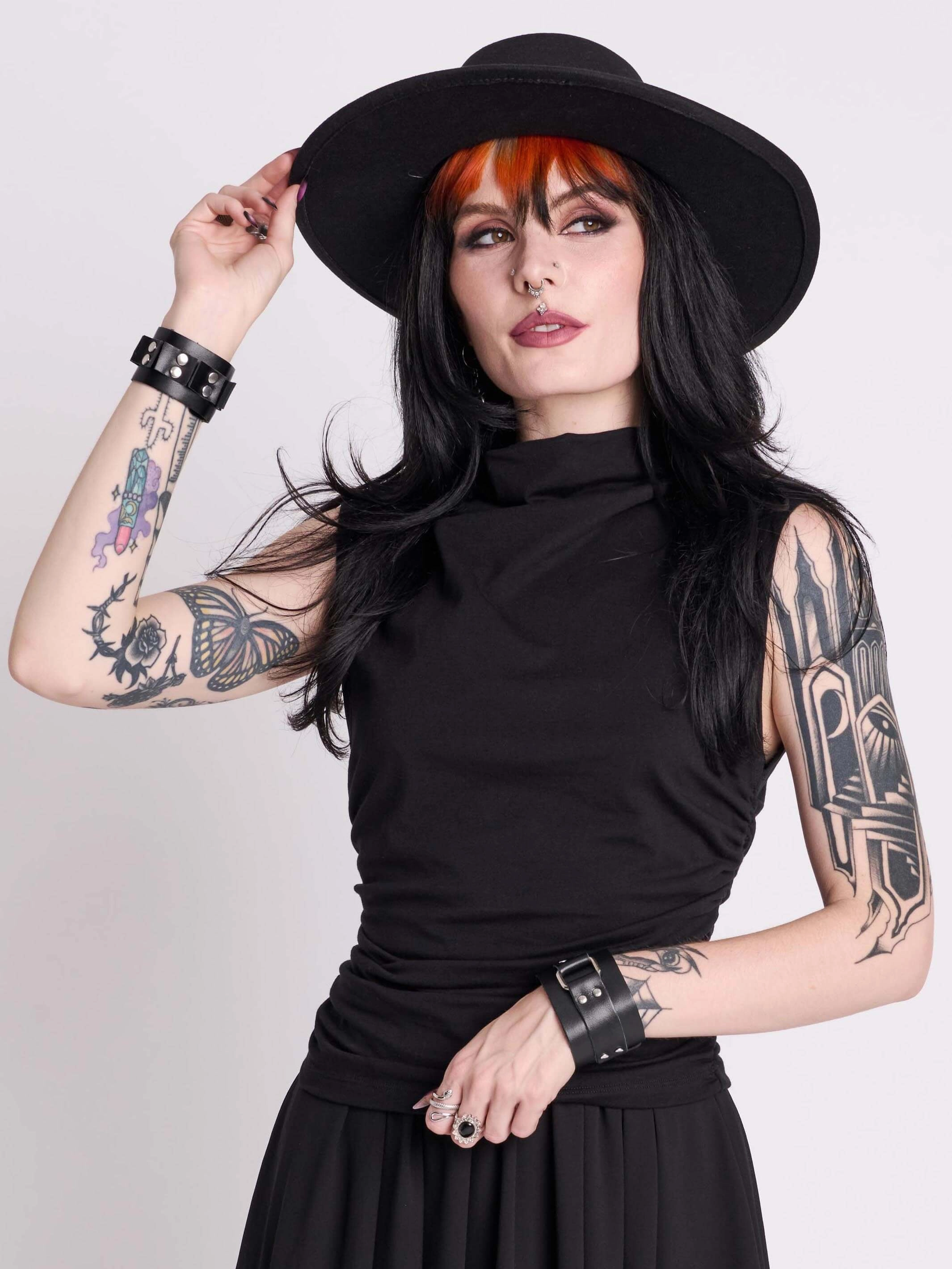 Minimalist Aesthetic Floral Print Sleeveless Shirred Top