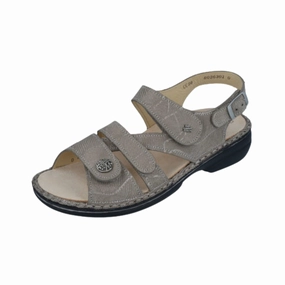 Adjustable Walking Shoes Women's Gomera Sandal - Sandstorm (Regular Width)