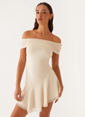 Finola Off Shoulder Mini Dress - Pastel Yellow Timeless Waistband Fit