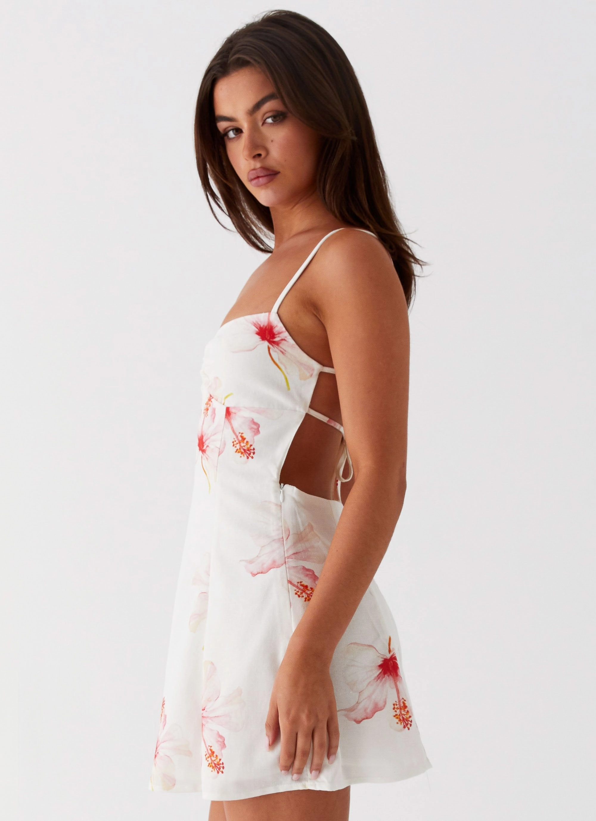 Isra Linen Mini Dress - Camellia Low Key Date night