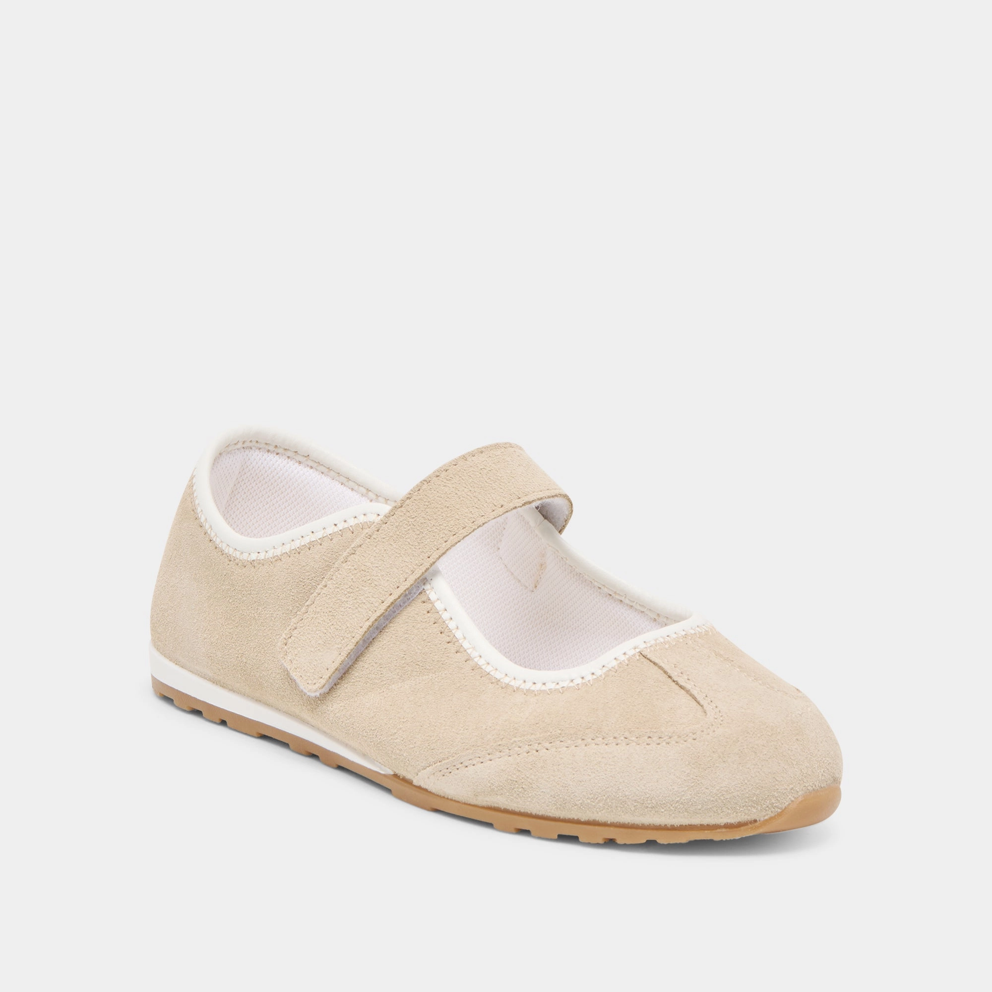Neutral palette Precision Stitching SOFYA SNEAKERS CAMEL SUEDE