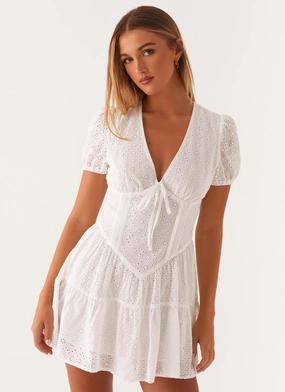 Urban Minimalism Sweetness Mini Dress - White