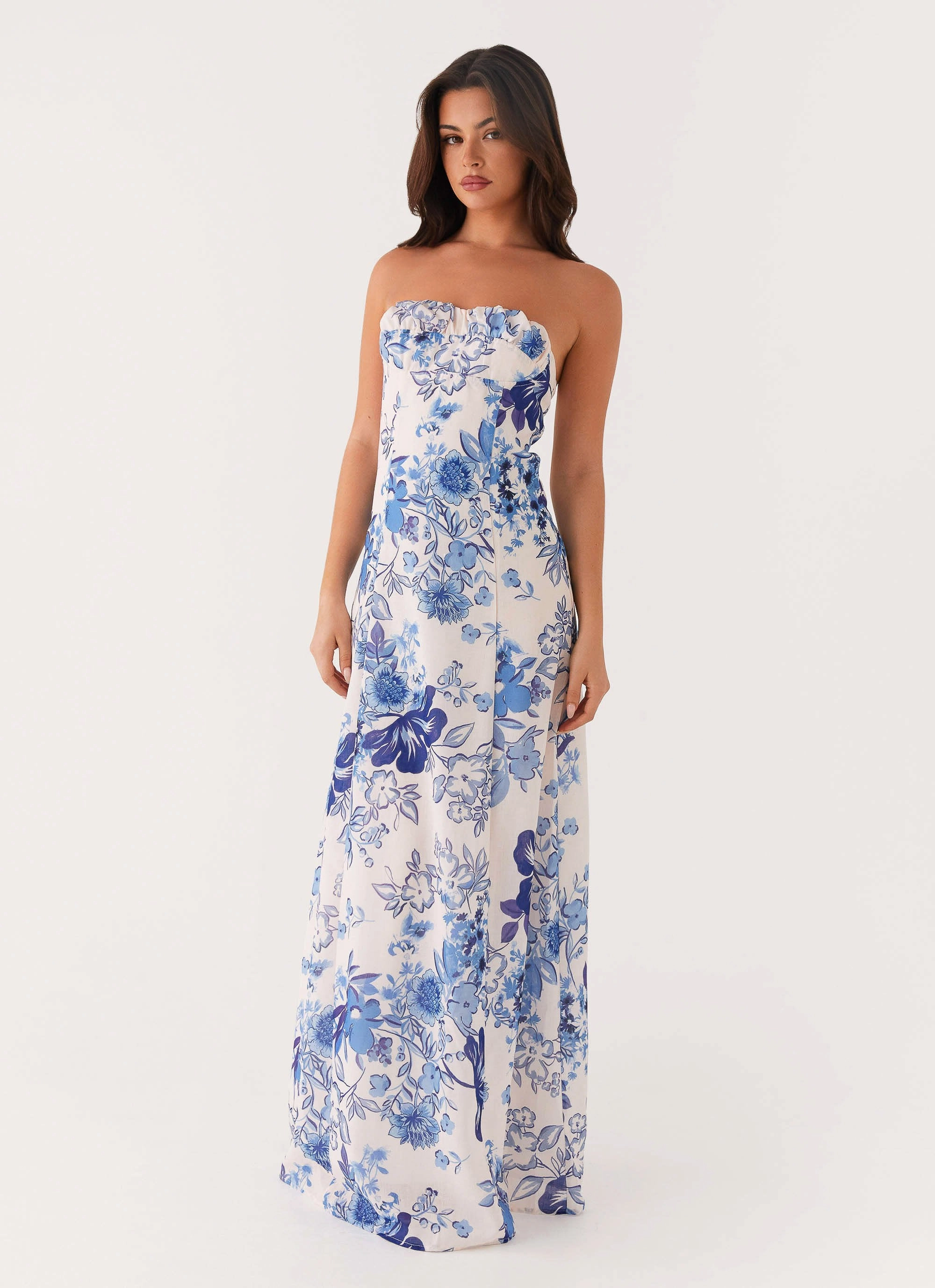 Walk Mood breathable-mesh Tayla Linen Maxi Dress - Serene Sky Floral