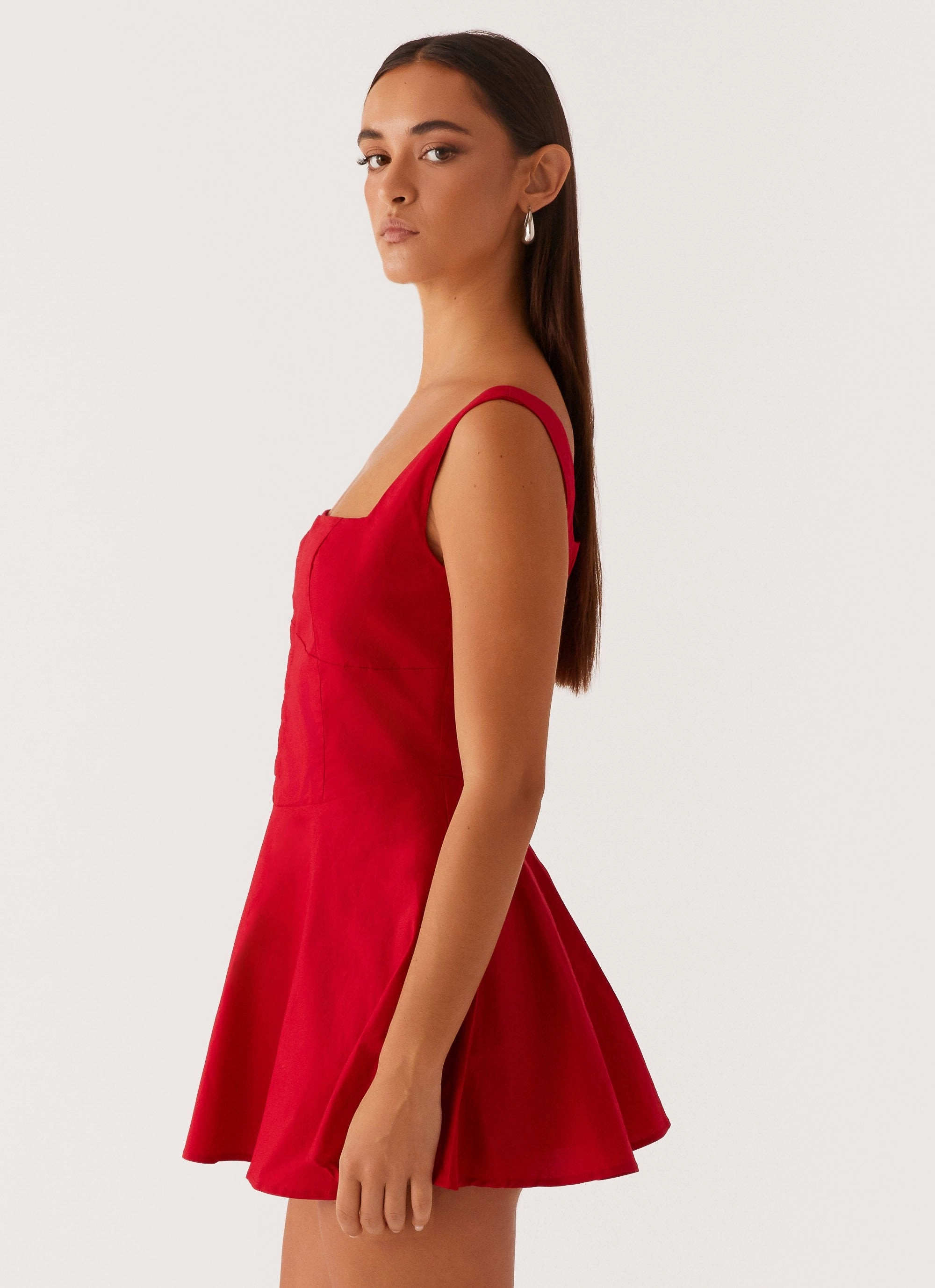 Effortless Tailoring Feminine fit-and-flare silhouette The Isle Mini Dress - Red