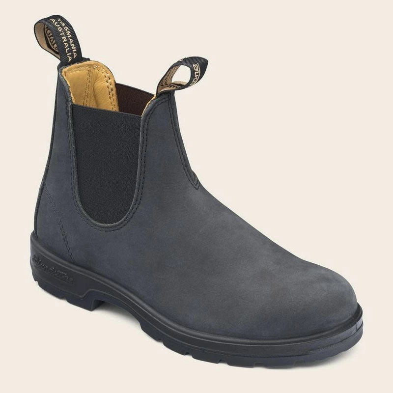 Blundstone 587 Chelsea Boot in Rustic Black Padded Interior Rough Terrain Comfortable Stability