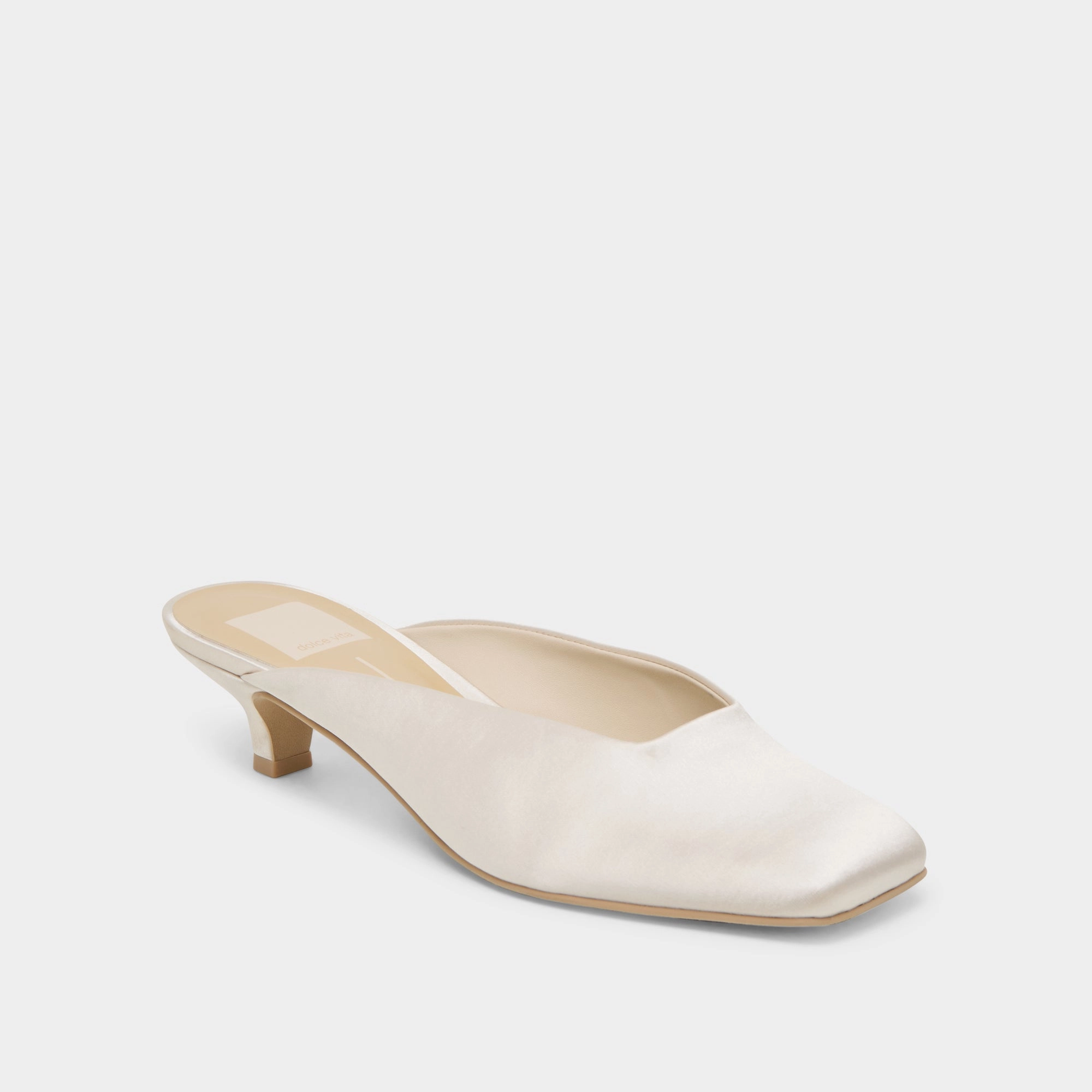 UMARA HEELS IVORY SATIN Modern Twist Boho Glow
