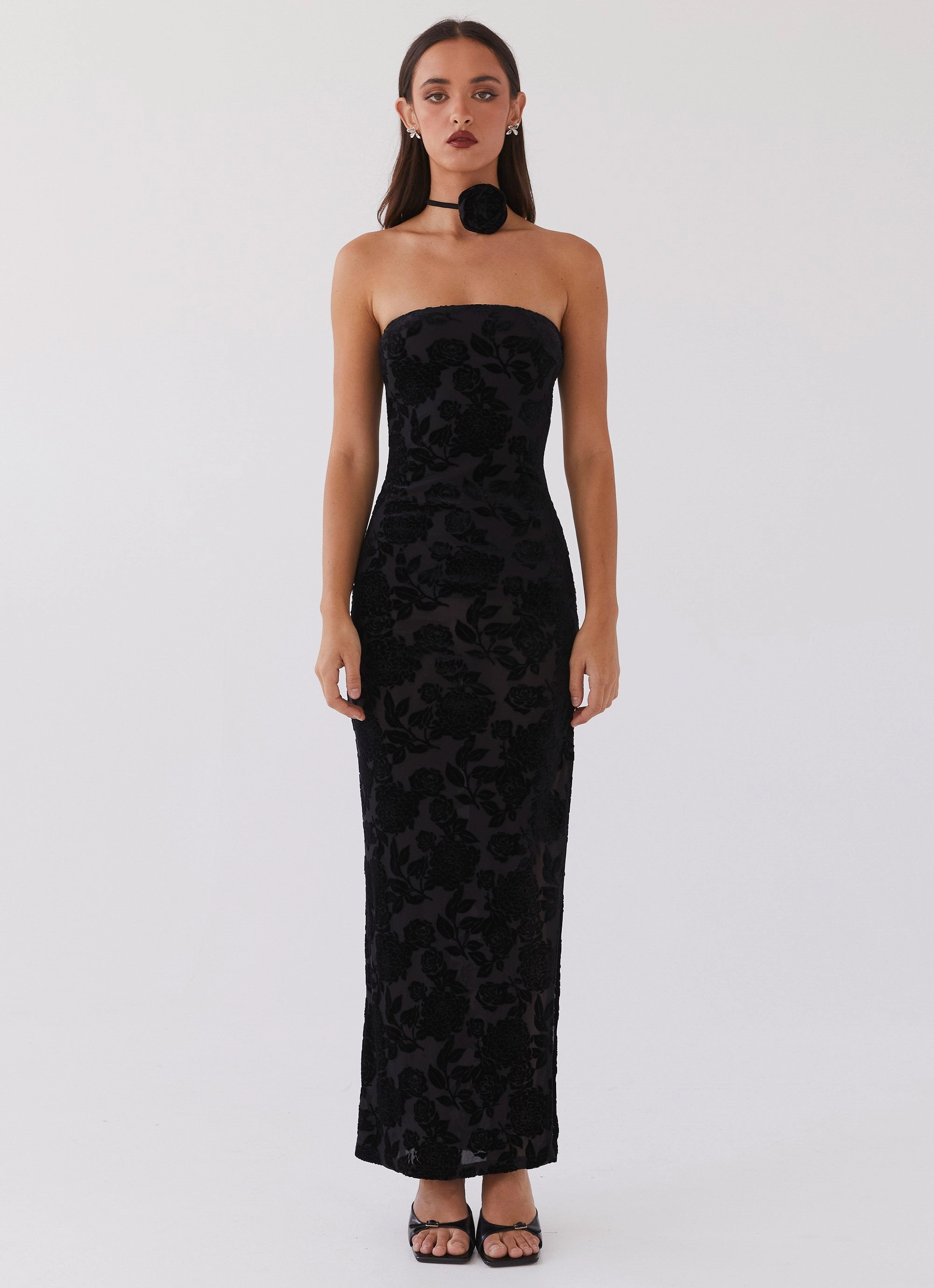Fashion-Forward Soft Gradient Trouble Love Maxi Dress - Black