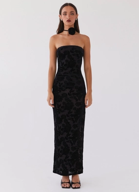 Fashion-Forward Soft Gradient Trouble Love Maxi Dress - Black