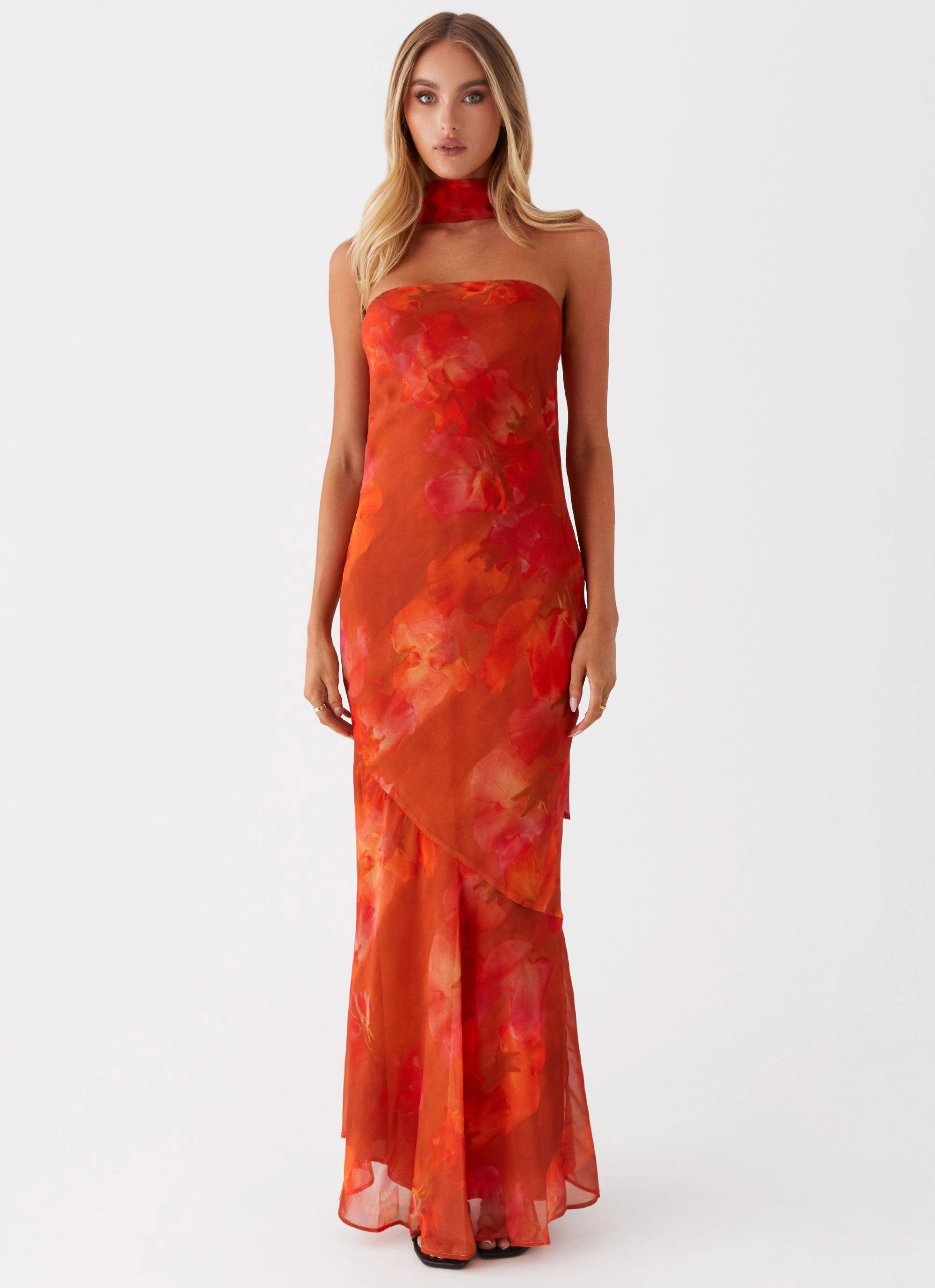 Under The Pagoda Maxi Dress - Amber Dreamy Silhouette Vintage Vibe