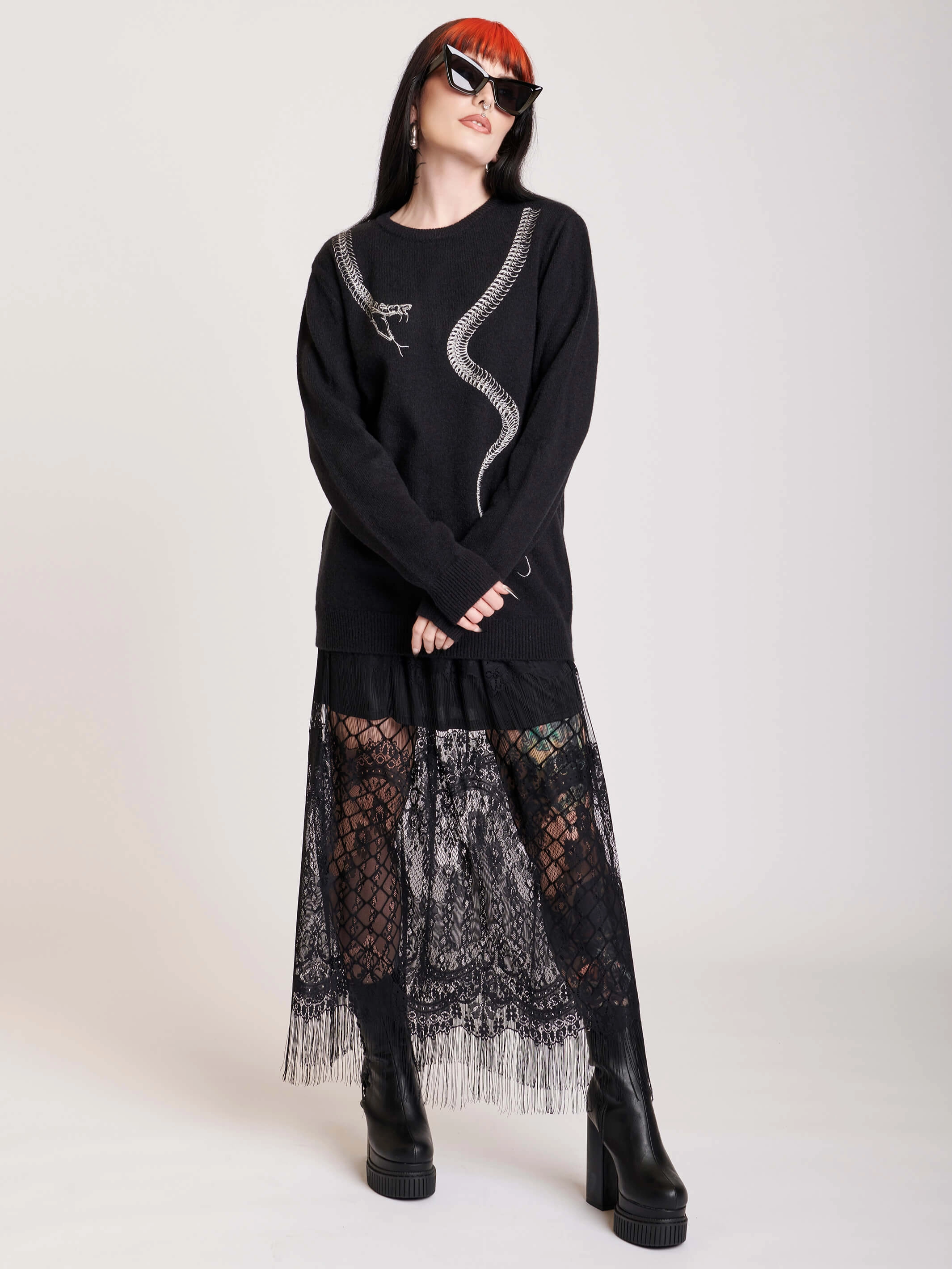 Group gift Embroidered Snake Sweater