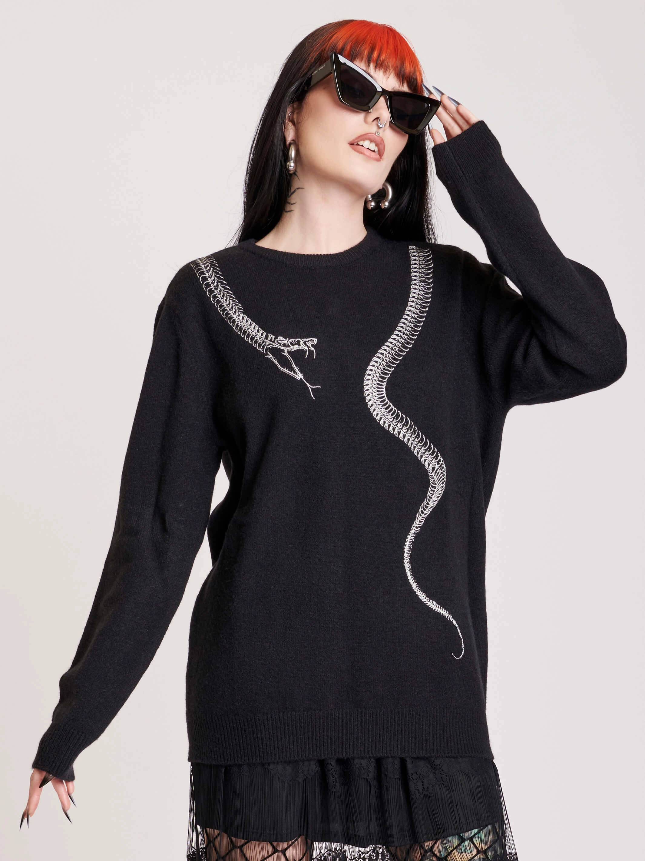 Embroidered Snake Sweater Male version