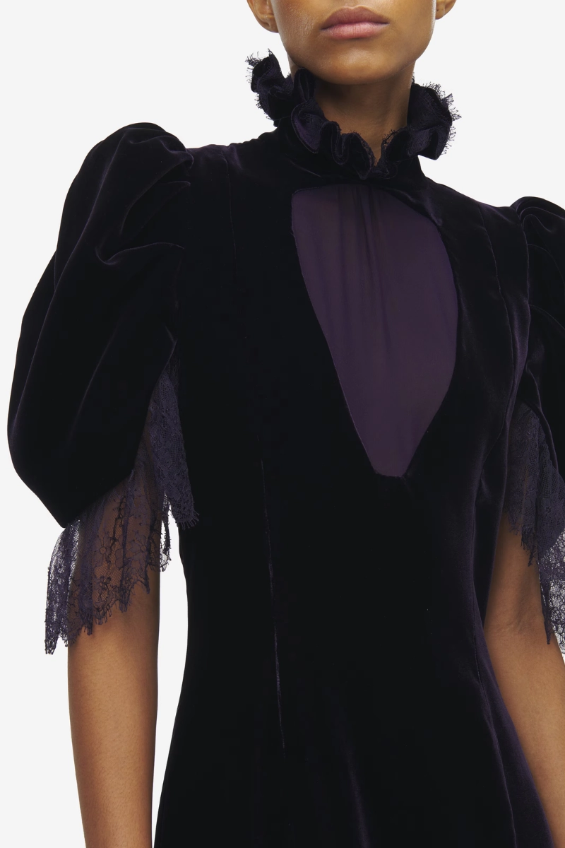 Flowy-Shape Fluid Velvet Evening Dress