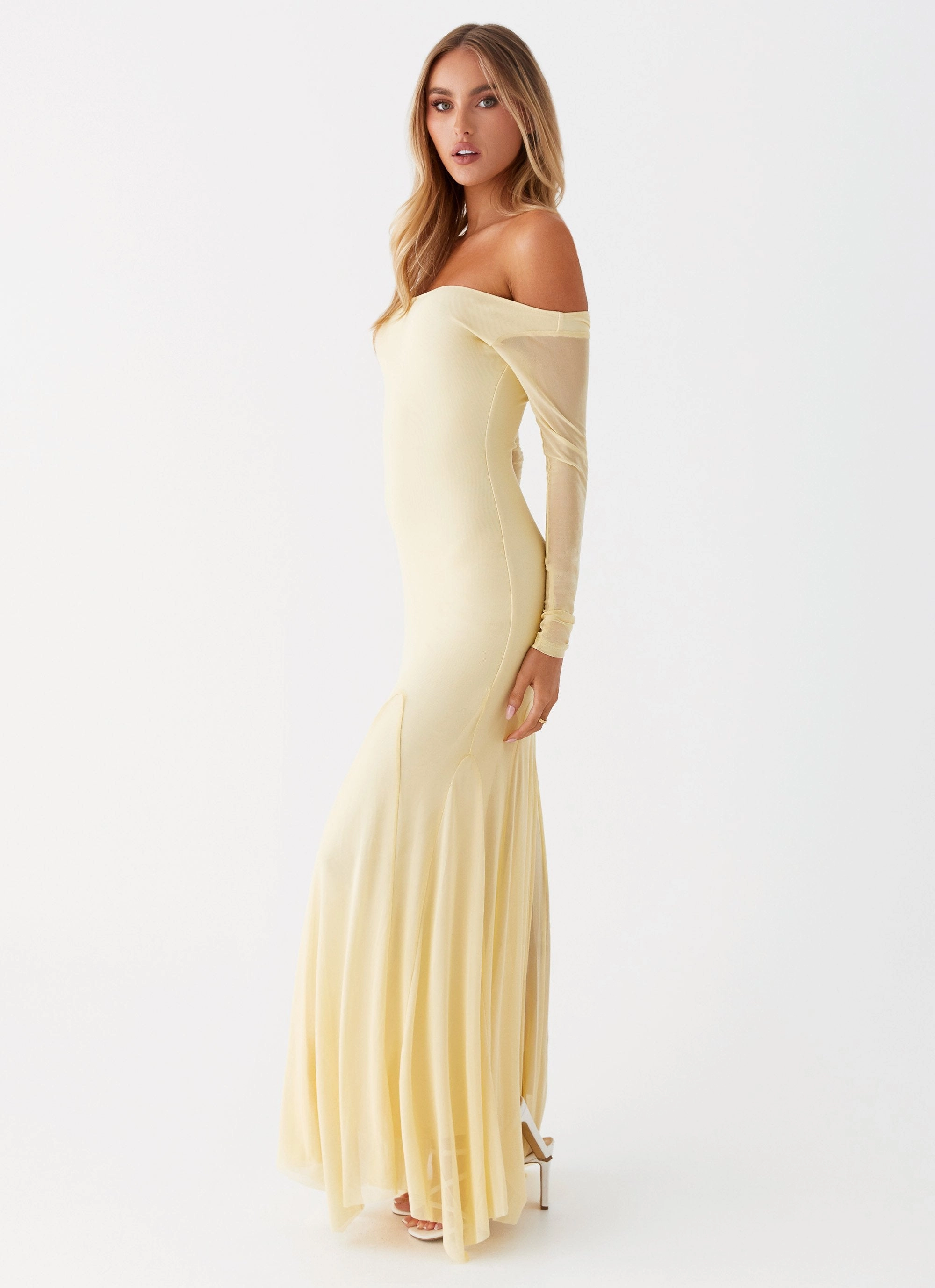 Maribel Maxi Dress - Yellow Picture Perfect Chilly Day Comfort
