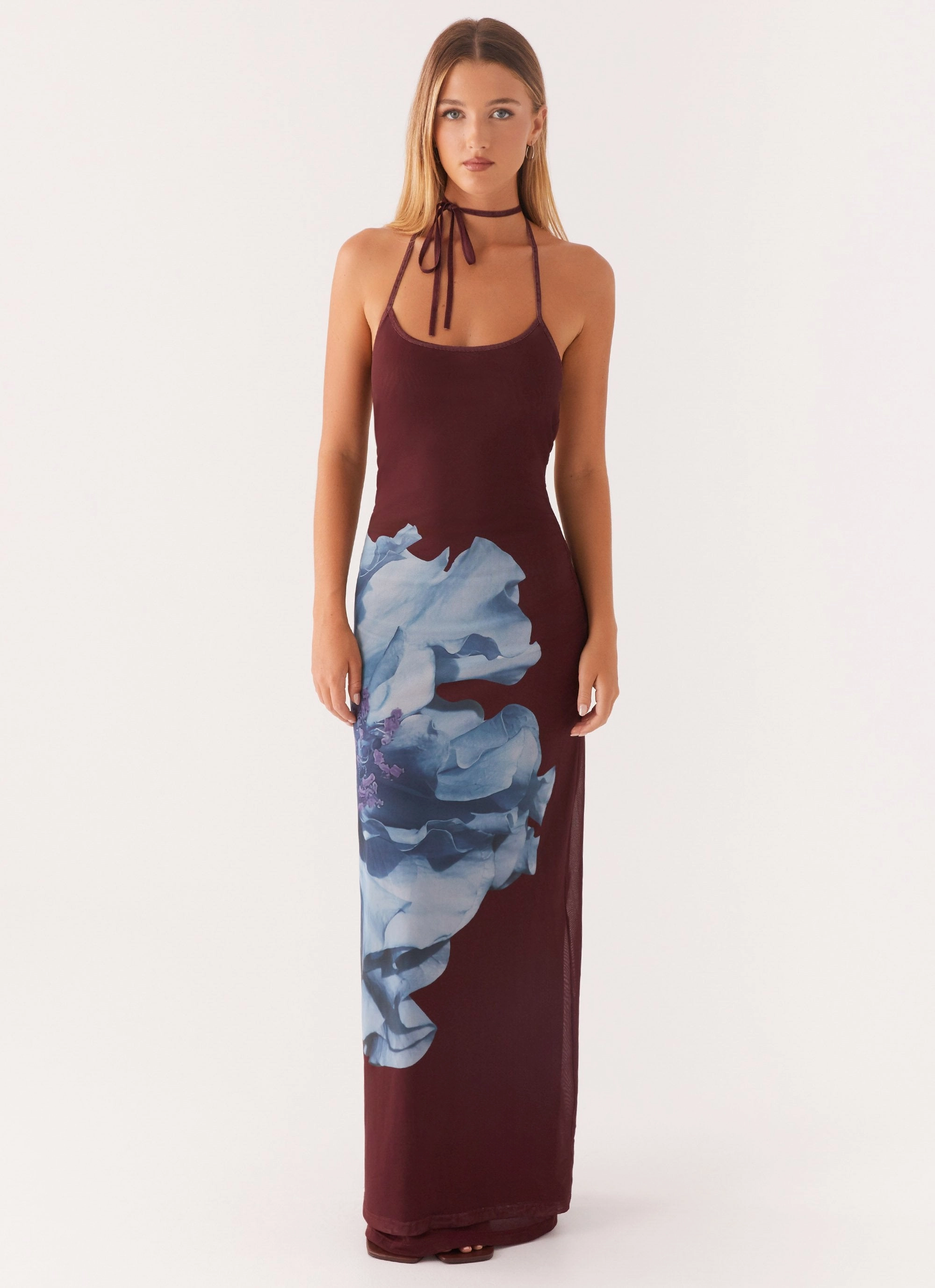 Fit Waist Lower Hem Dayana Halterneck Maxi Dress - Maroon Print
