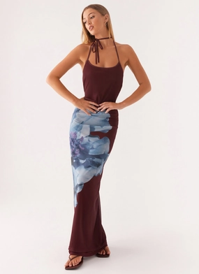 Dayana Halterneck Maxi Dress - Maroon Print Sunny Lace Slim Silhouette