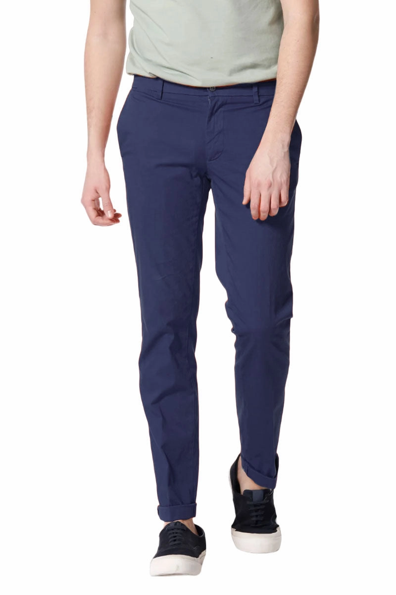 All Time Use Flatlock Seams New York Chinos