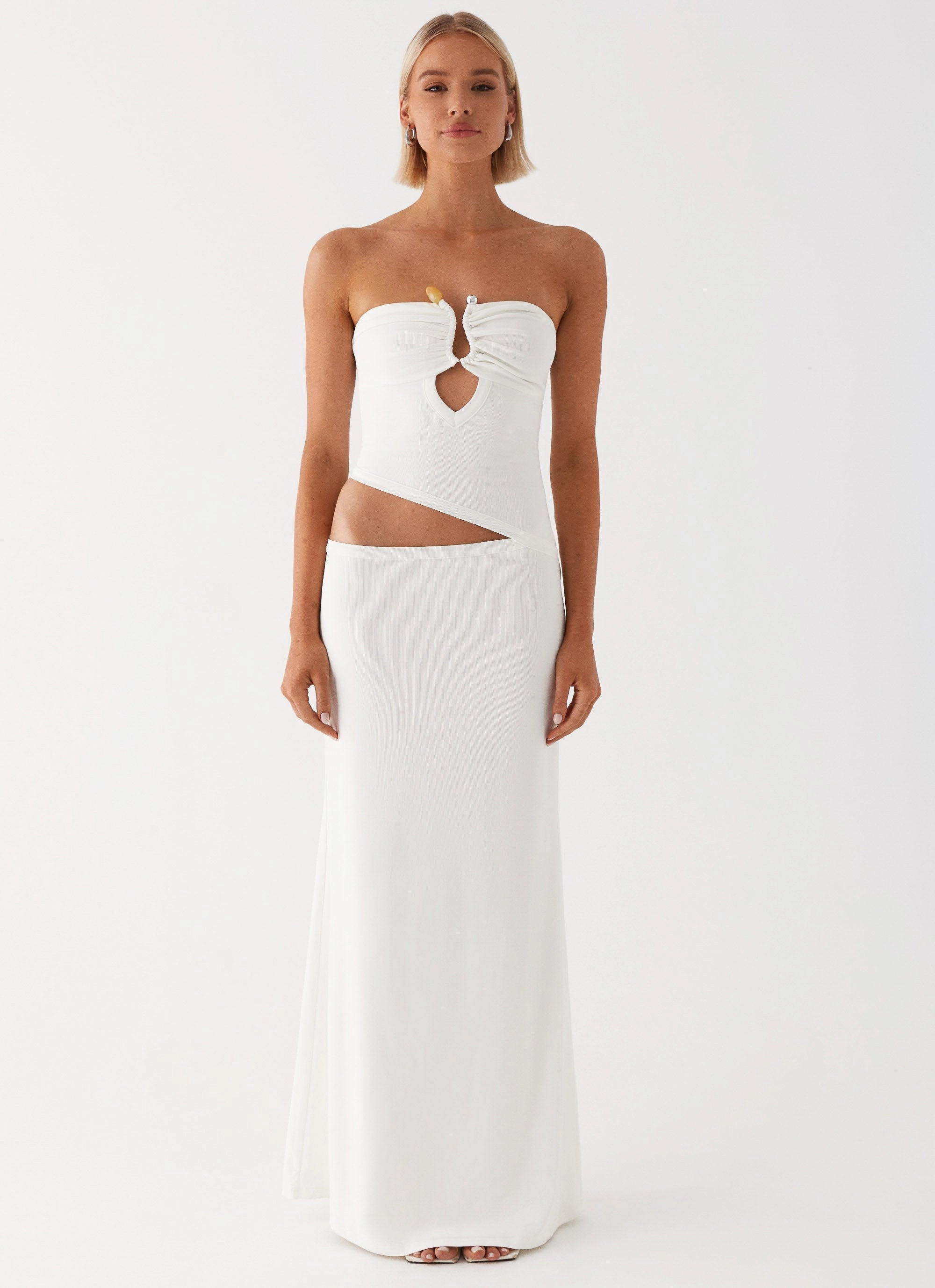 Wild Roses Maxi Dress - White All Fit Style Feather Light